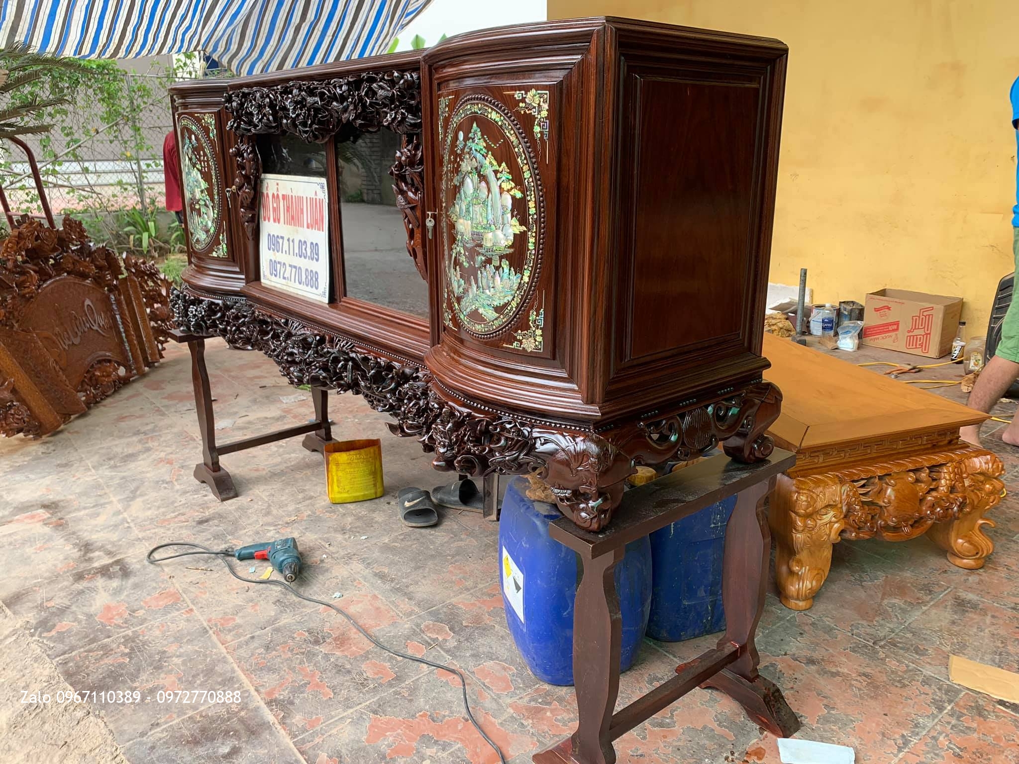 Tủ Chè Gỗ Gụ Víp Được Bán về cho gia đình Bác Hải Nghi Tàm Hà Nội.