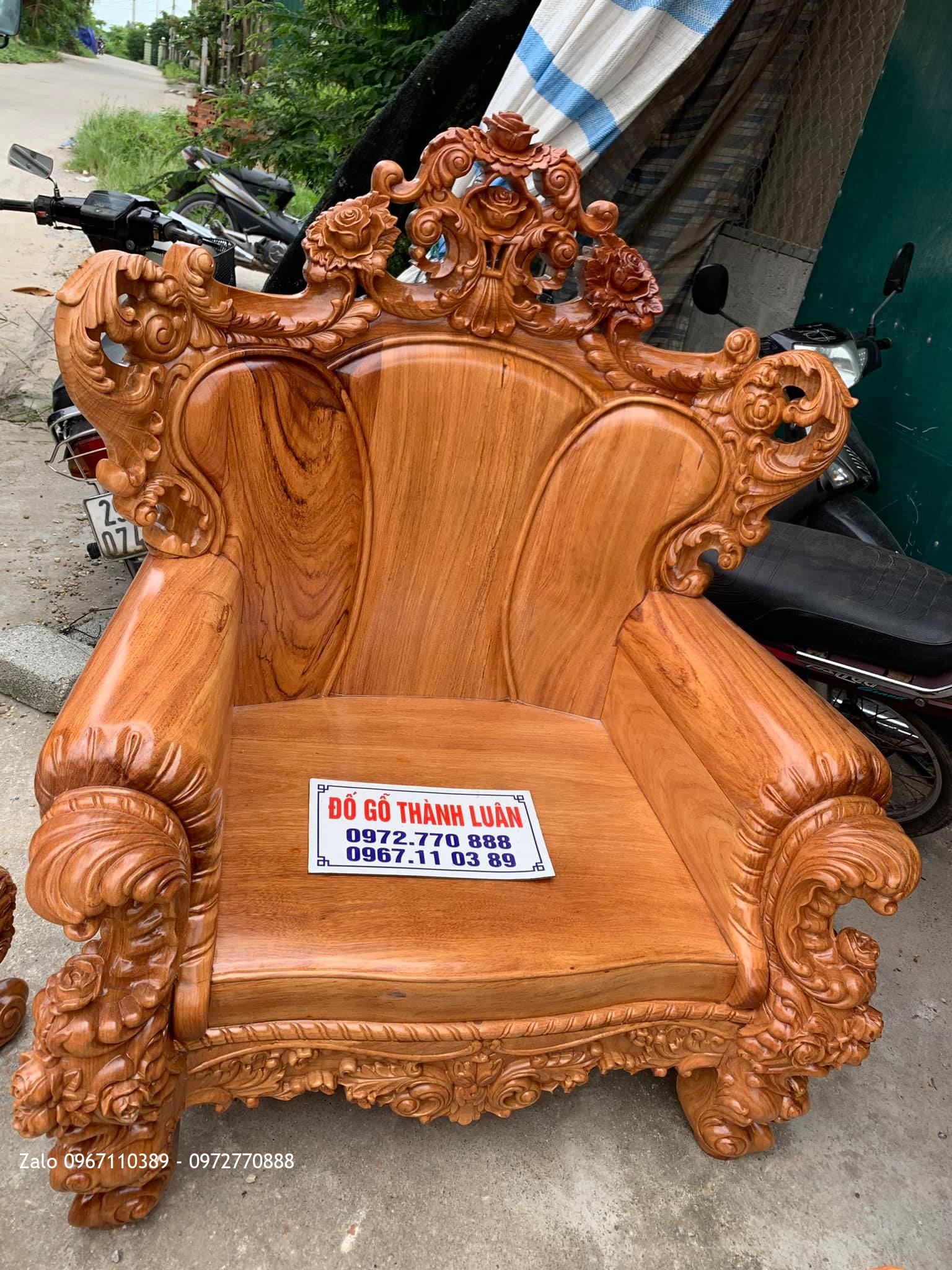 Bộ Ghế Hoàng Gia (Louis) Khủng Gỗ Gõ Tại KĐT Đặng Xá Gia Lâm HN: