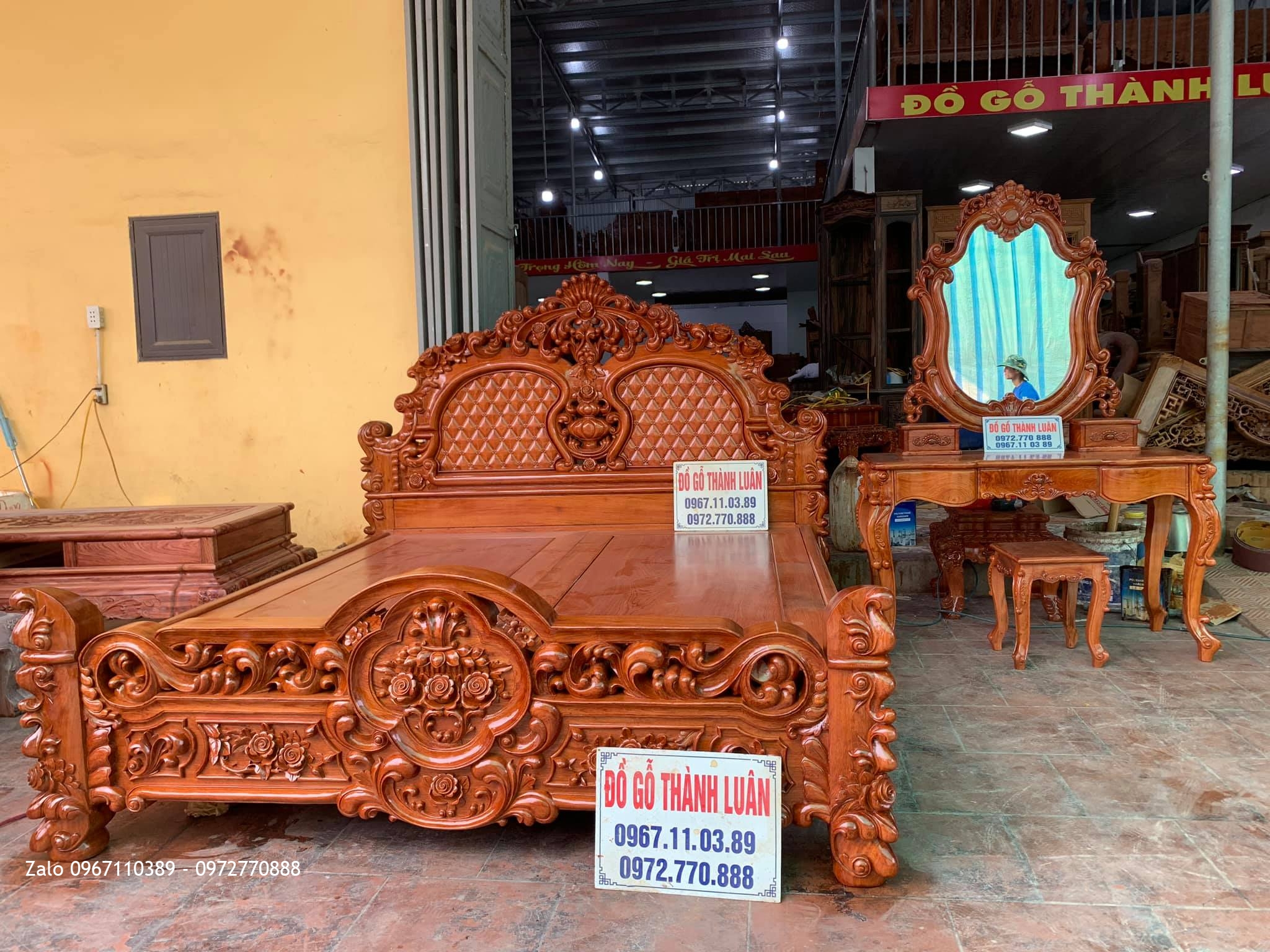 Giường Hồng Lu-i Khủng Gỗ Hương, Bàn Trang Điểm Vip. Chị Hiền Hoàng Mai HN