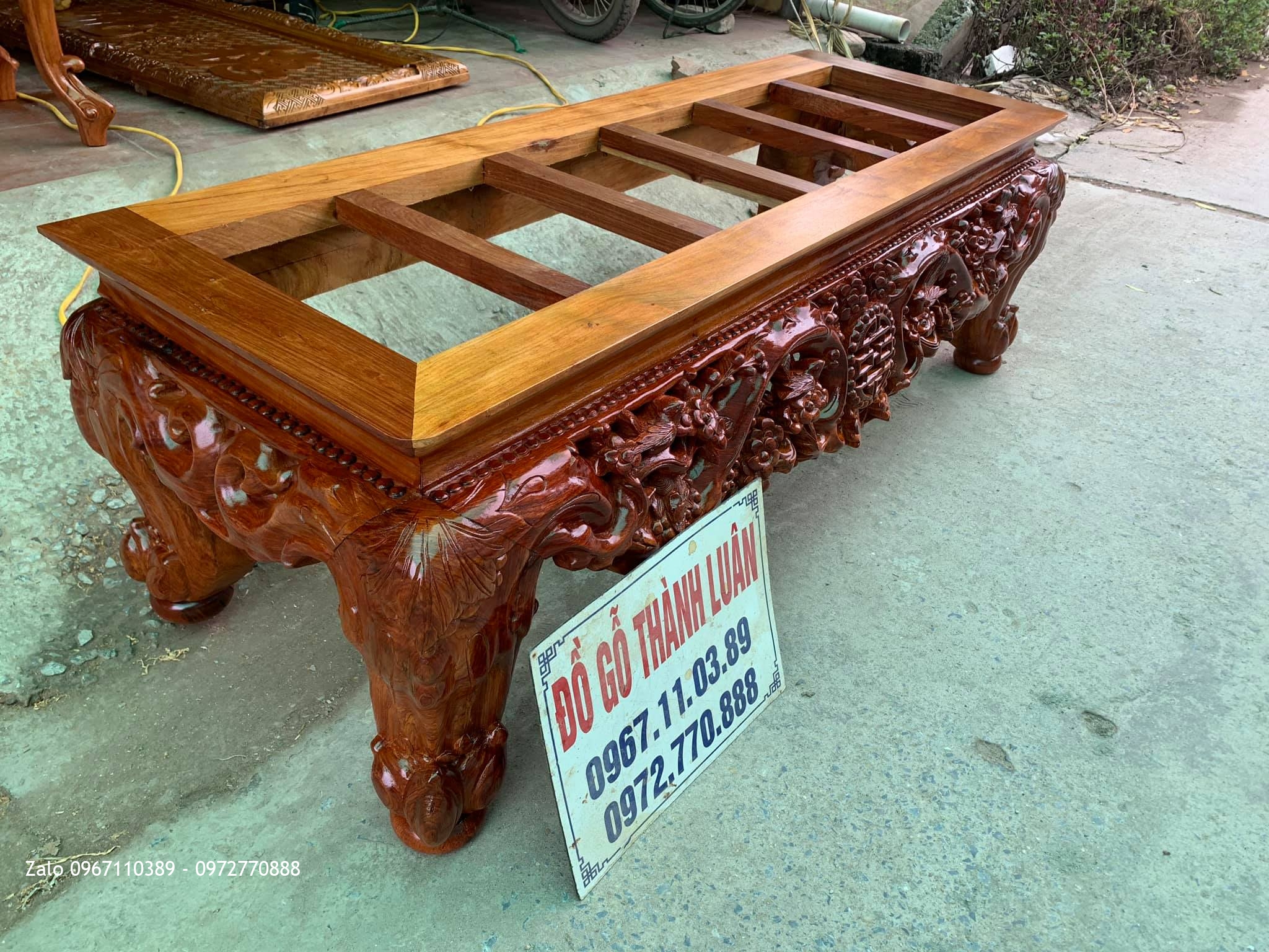 Chân Bể Cá Gỗ Hương Đỏ. Bác Hai Lê Trọng Tấn Tp Hà Nội.