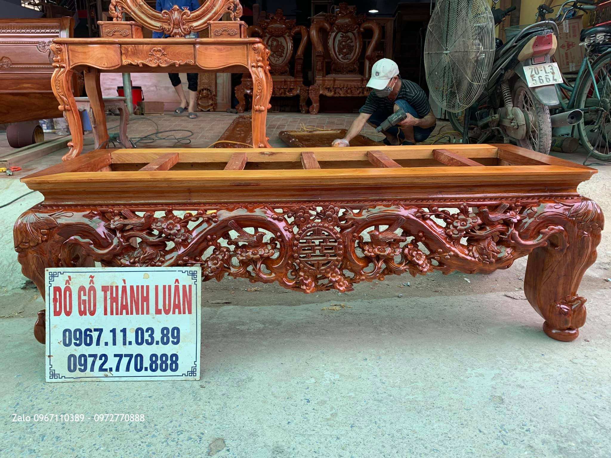 Chân Bể Cá Gỗ Hương Đỏ. Bác Hai Lê Trọng Tấn Tp Hà Nội