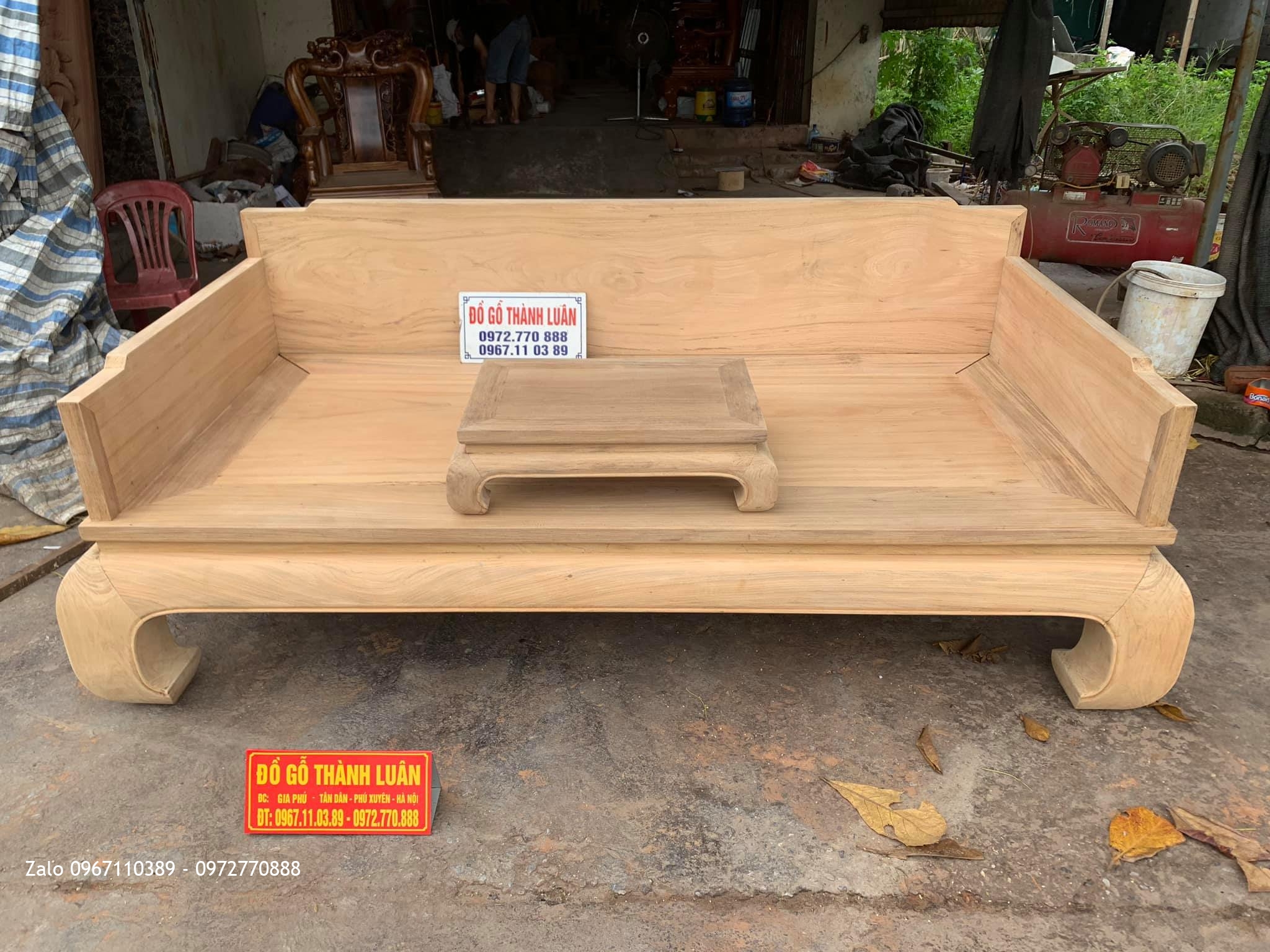 Sập 3 Thành Gỗ Gụ Mẫu Chân Quỳ Vách Tựa Liền Khối. Khách Hàng TPHCM::
