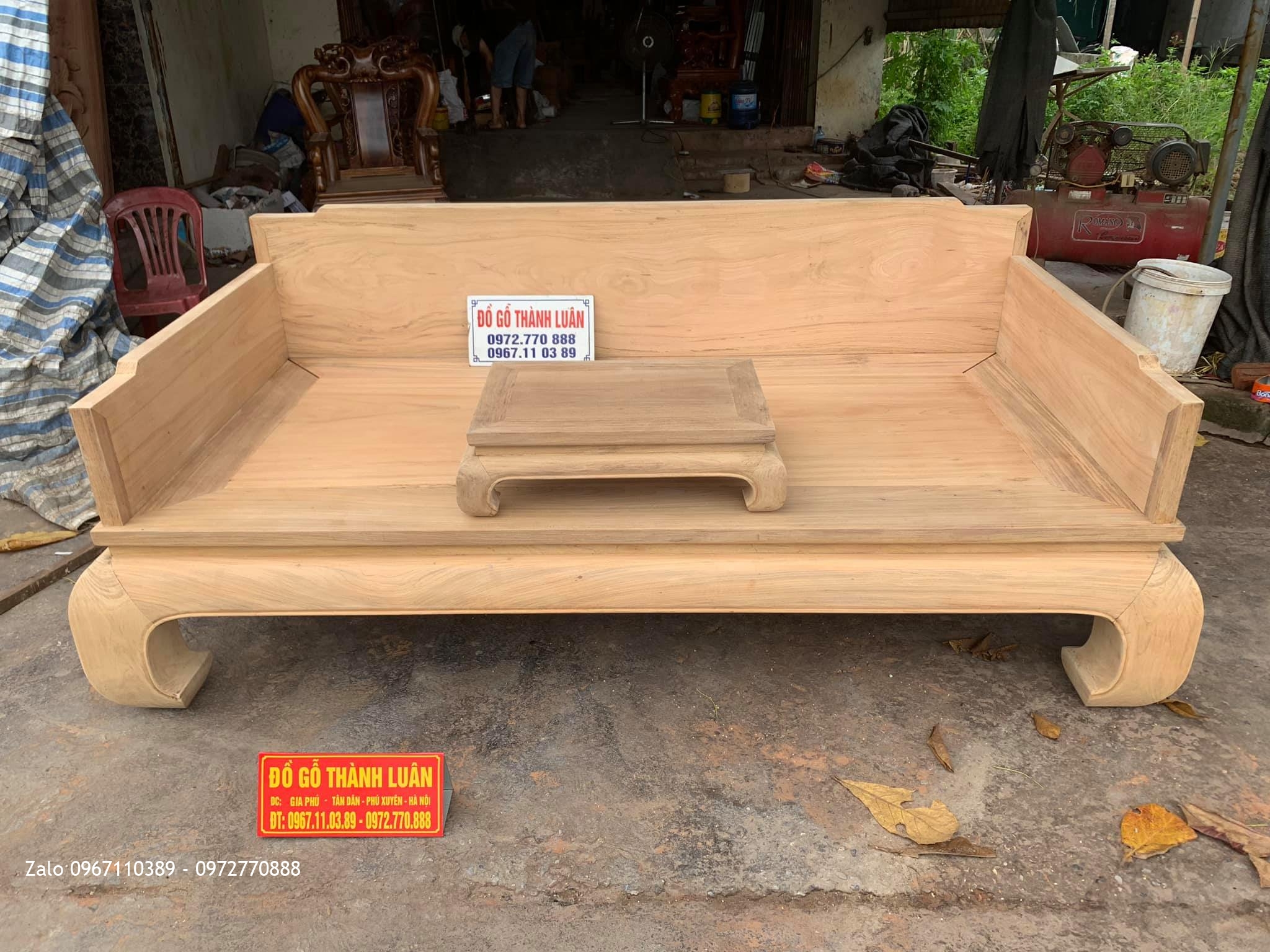 Sập 3 Thành Gỗ Gụ Mẫu Chân Quỳ Vách Tựa Liền Khối. Khách Hàng TPHCM::