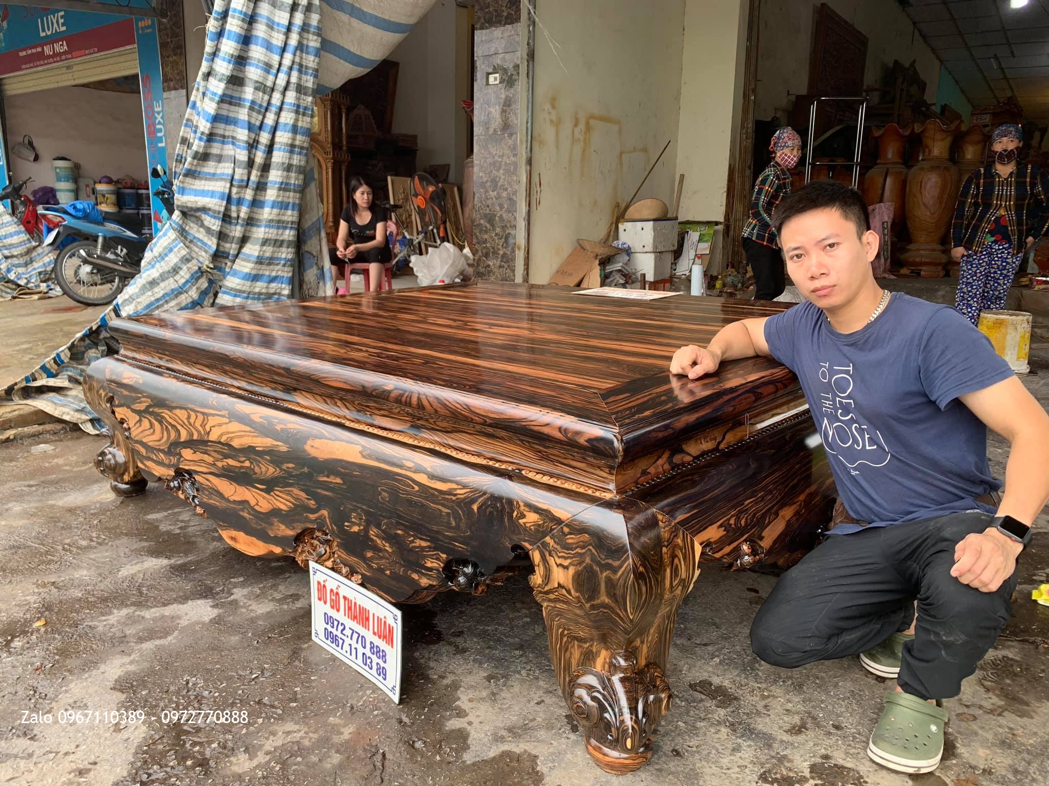 Sập Gỗ Mun Hoa Da Báo Siêu Vân.A Phương Quận Tân Bình TPHCM.