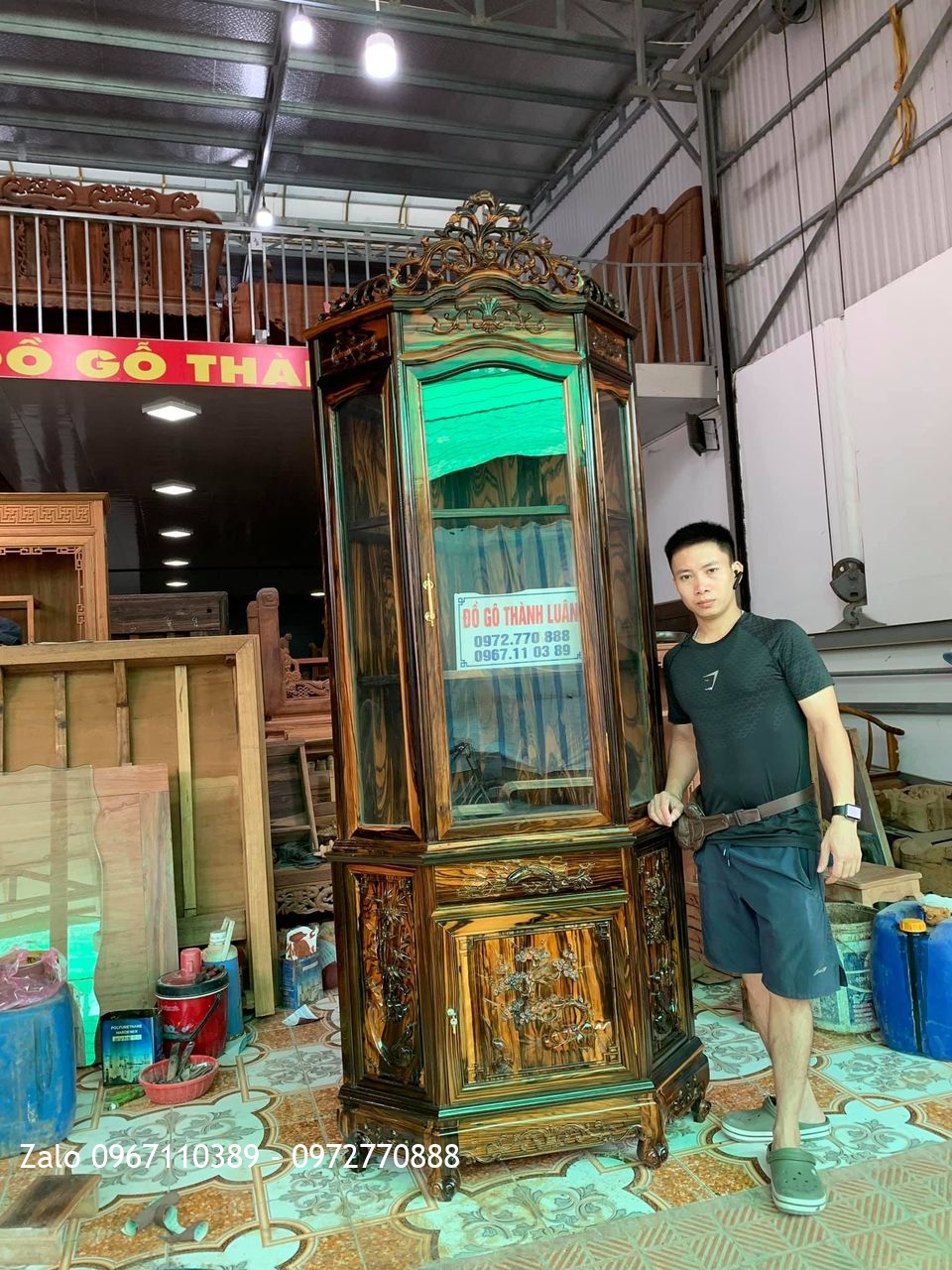 Tủ Rượu Gốc Gỗ Mun Siêu Vip. Gia Đình Chú Chỉnh Lâm Thao Phú Thọ