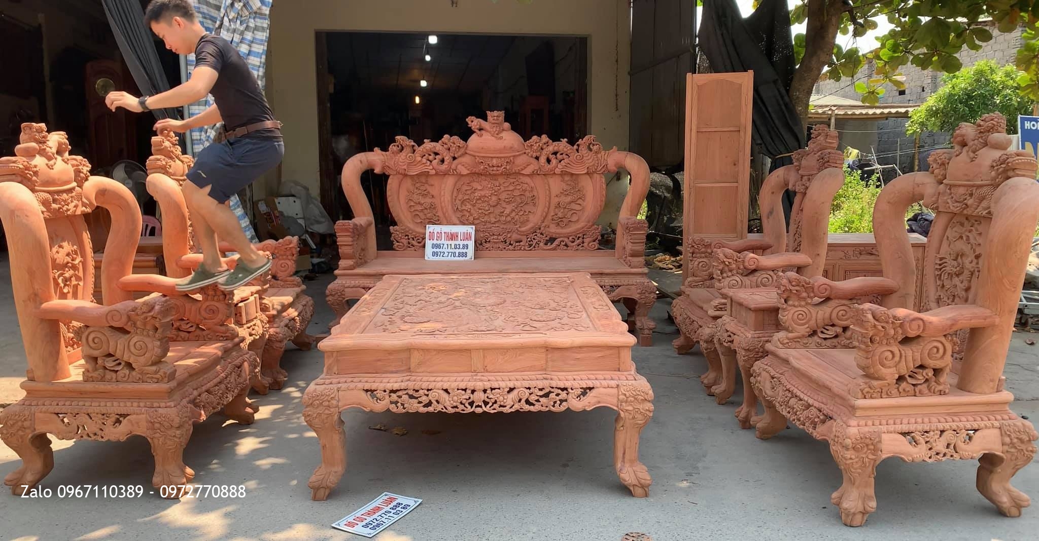 Bộ Bàn Ghế Nghê Bảo Đỉnh Cột 16 Gồm 10 Món..