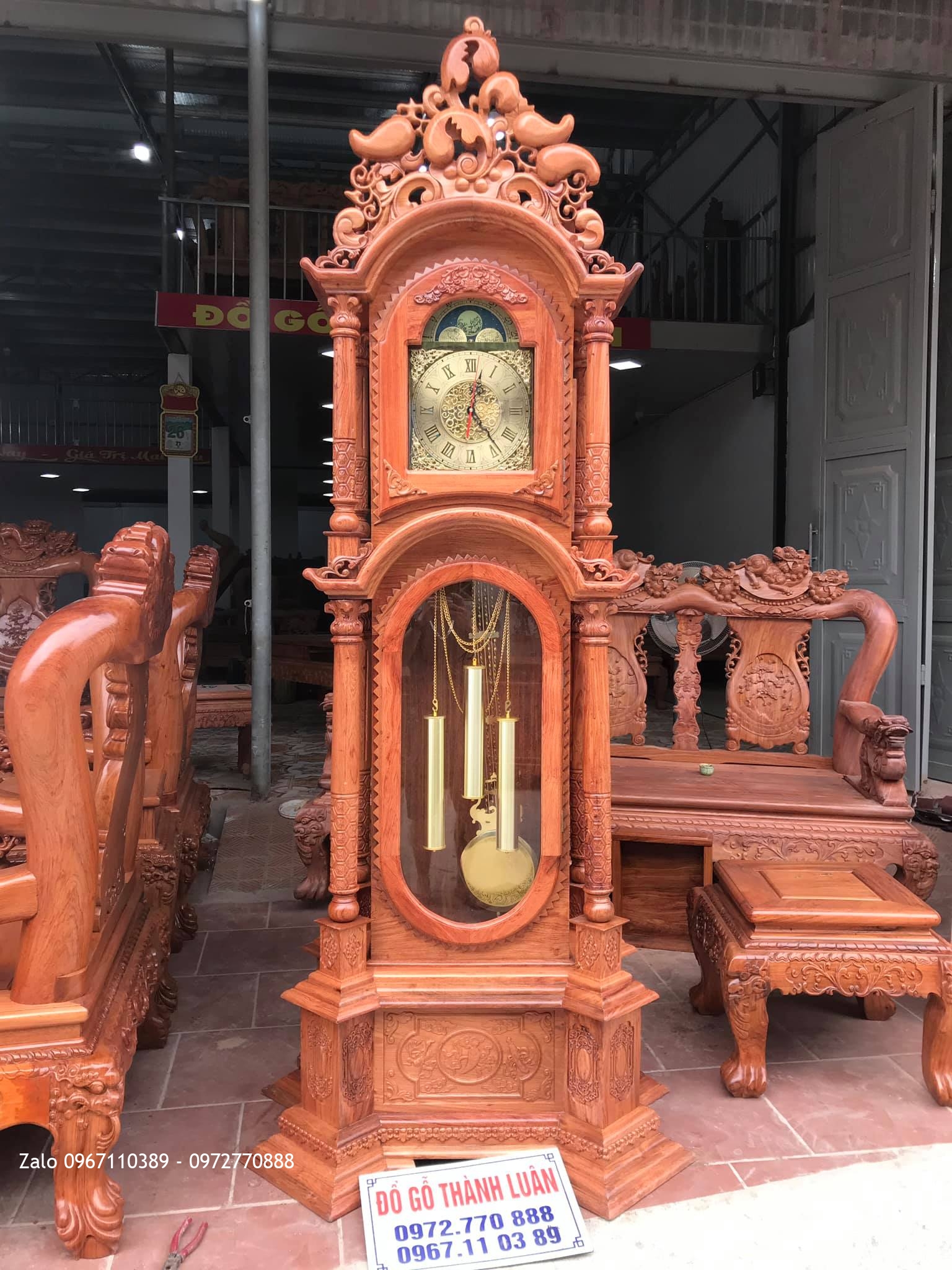 ồng Hồ 8 Trụ Gỗ Hương Đá