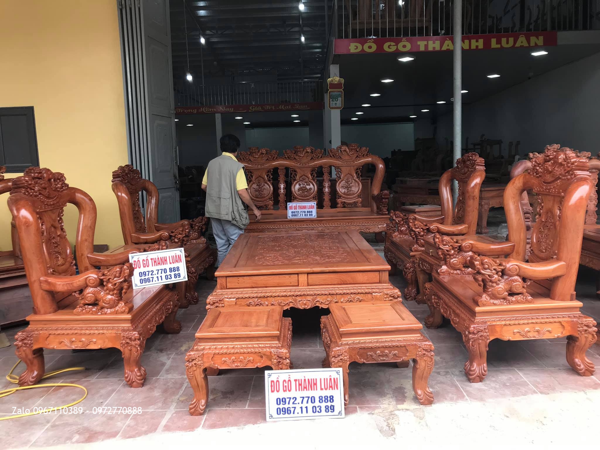 ồng Hồ, Bàn Ghế Minh Nghê, Kệ Tivi Gỗ Hương. Anh Khánh- Kinh Môn, Hải Dương.