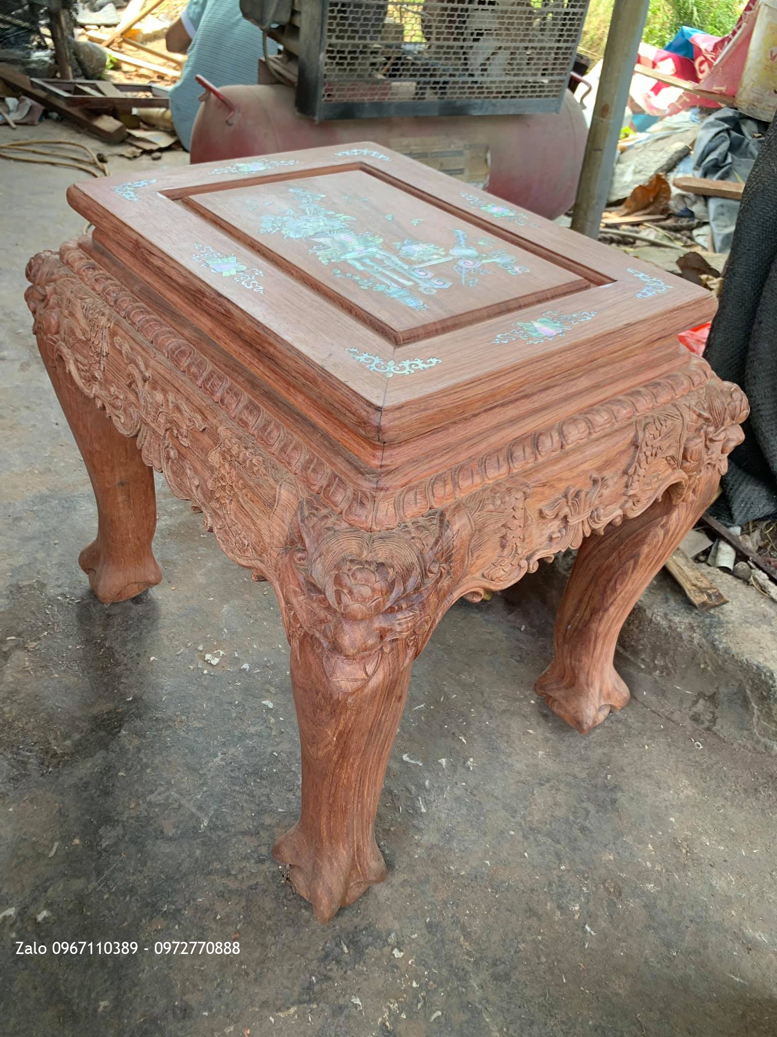 Bộ Bàn Ghế Minh Quốc Đào Chim Yếm Cong Khảm Ốc Đỏ Gỗ Cẩm Lai Vân Víp.