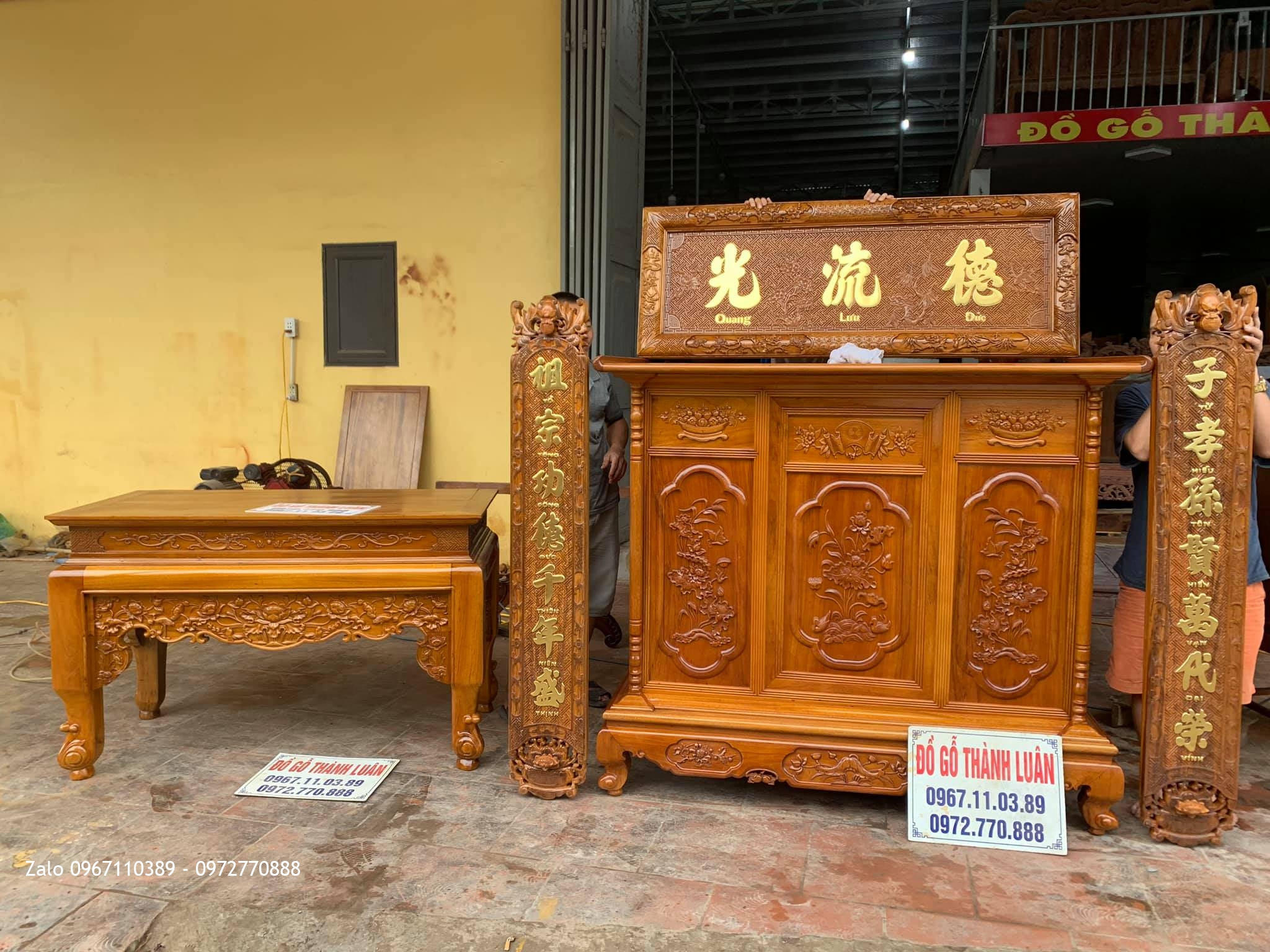 Tủ Thờ, Hoành Phi Câu Đối Gỗ Gụ. Khách TPHCM...