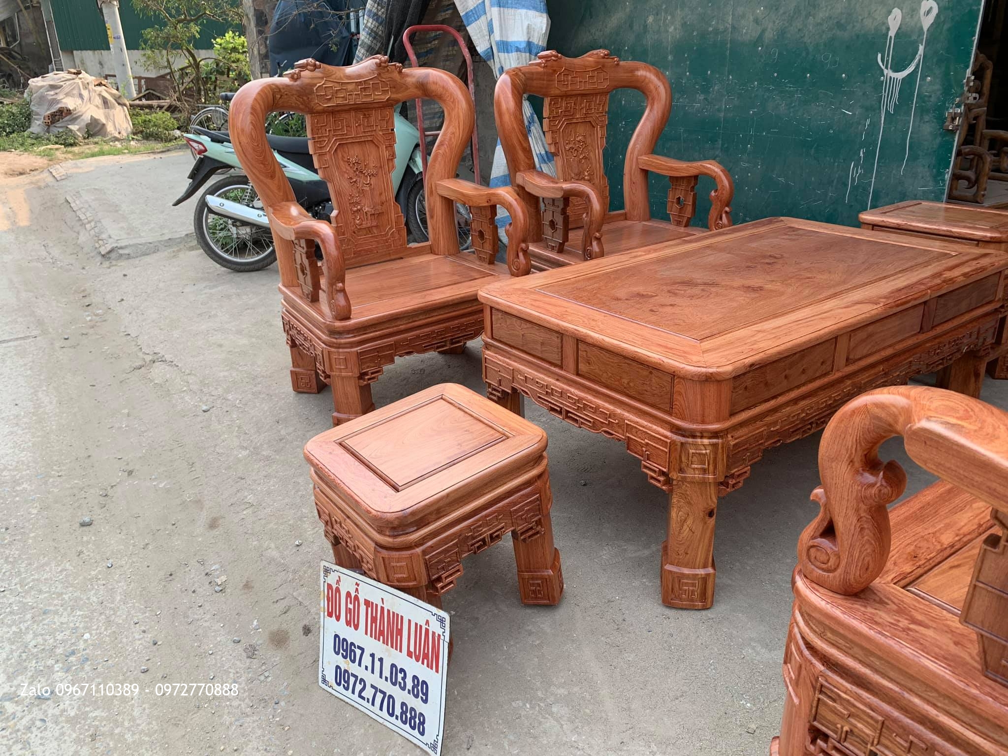 Bộ Bàn Quốc Triện Gỗ Hương Đá. Khách Bắc Ninh.