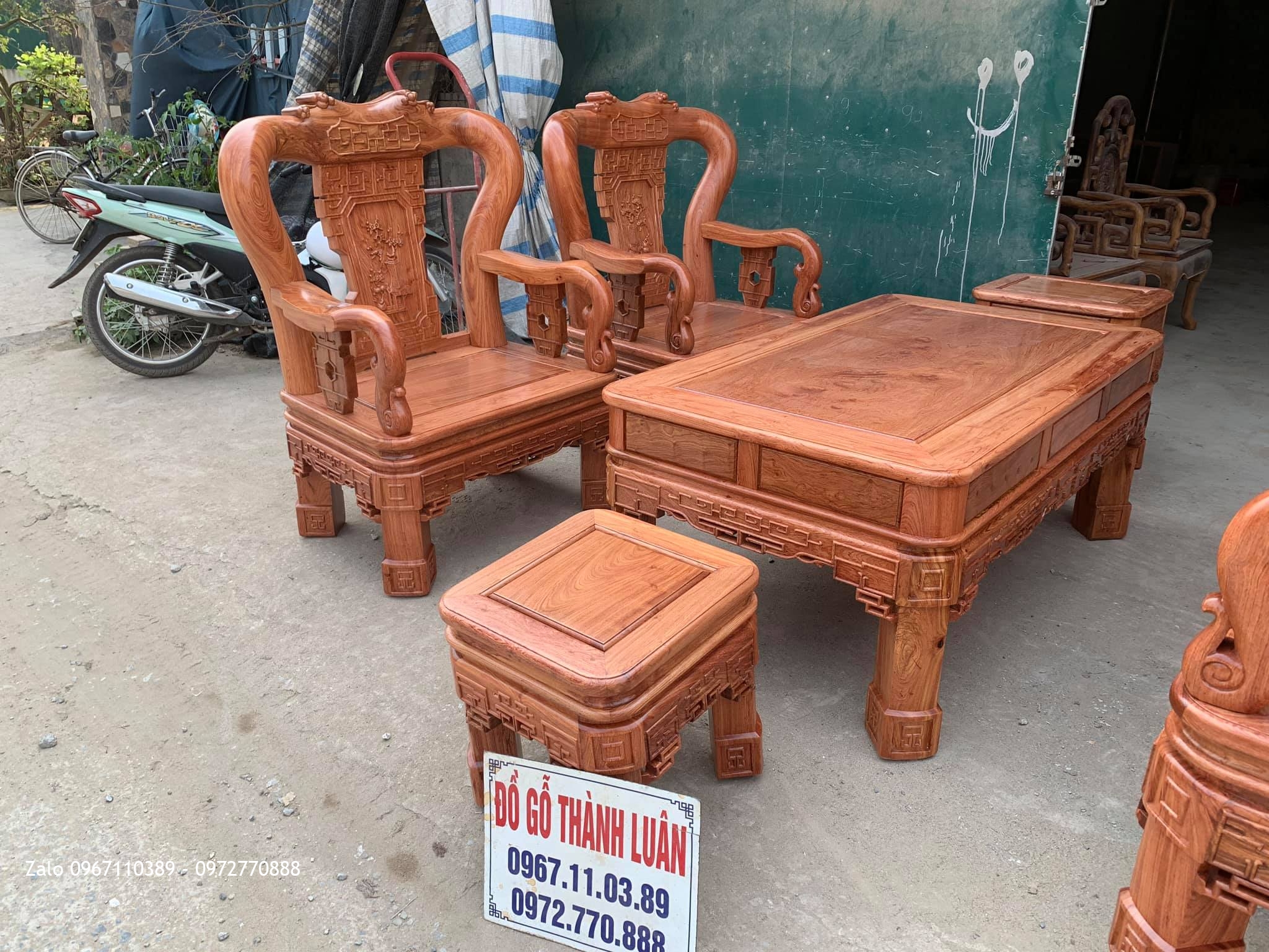 Bộ Bàn Quốc Triện Gỗ Hương Đá. Khách Bắc Ninh.