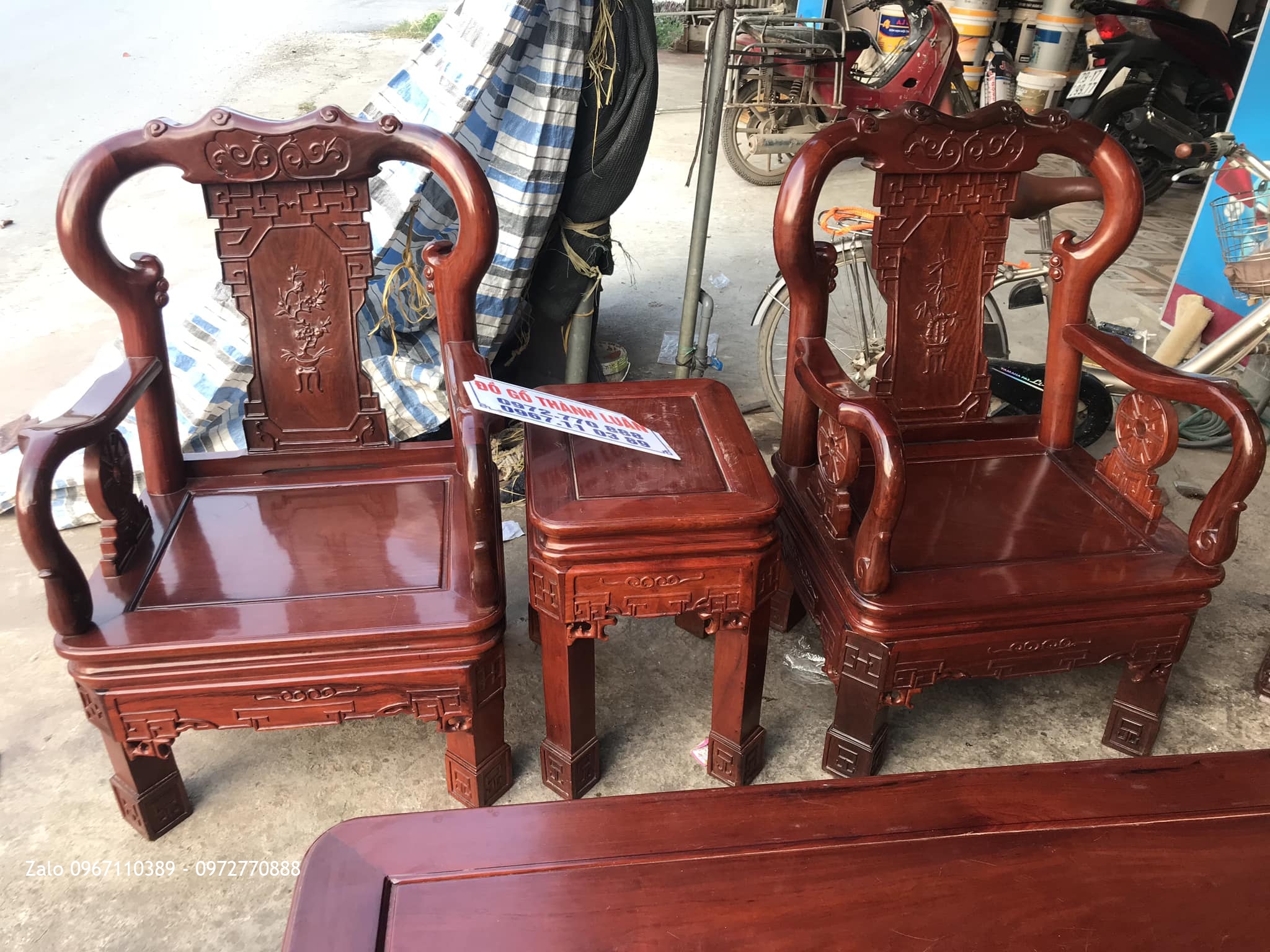 Bộ Bàn Ghế Quốc Triện Gỗ Hương Đỏ Lào Tay 8 Gồm 6 Món (Hàng Tái Sử Dụng)