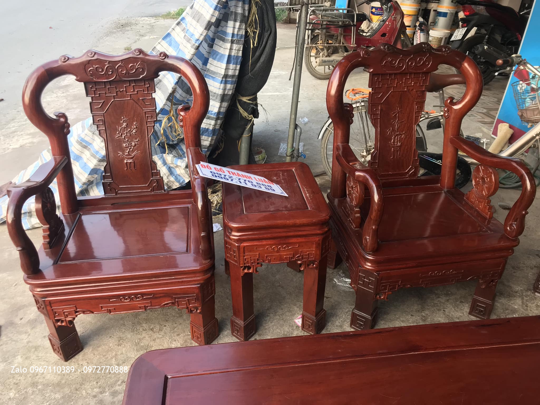 Bộ Bàn Ghế Quốc Triện Gỗ Hương Đỏ Lào Tay 8 Gồm 6 Món (Hàng Tái Sử Dụng)