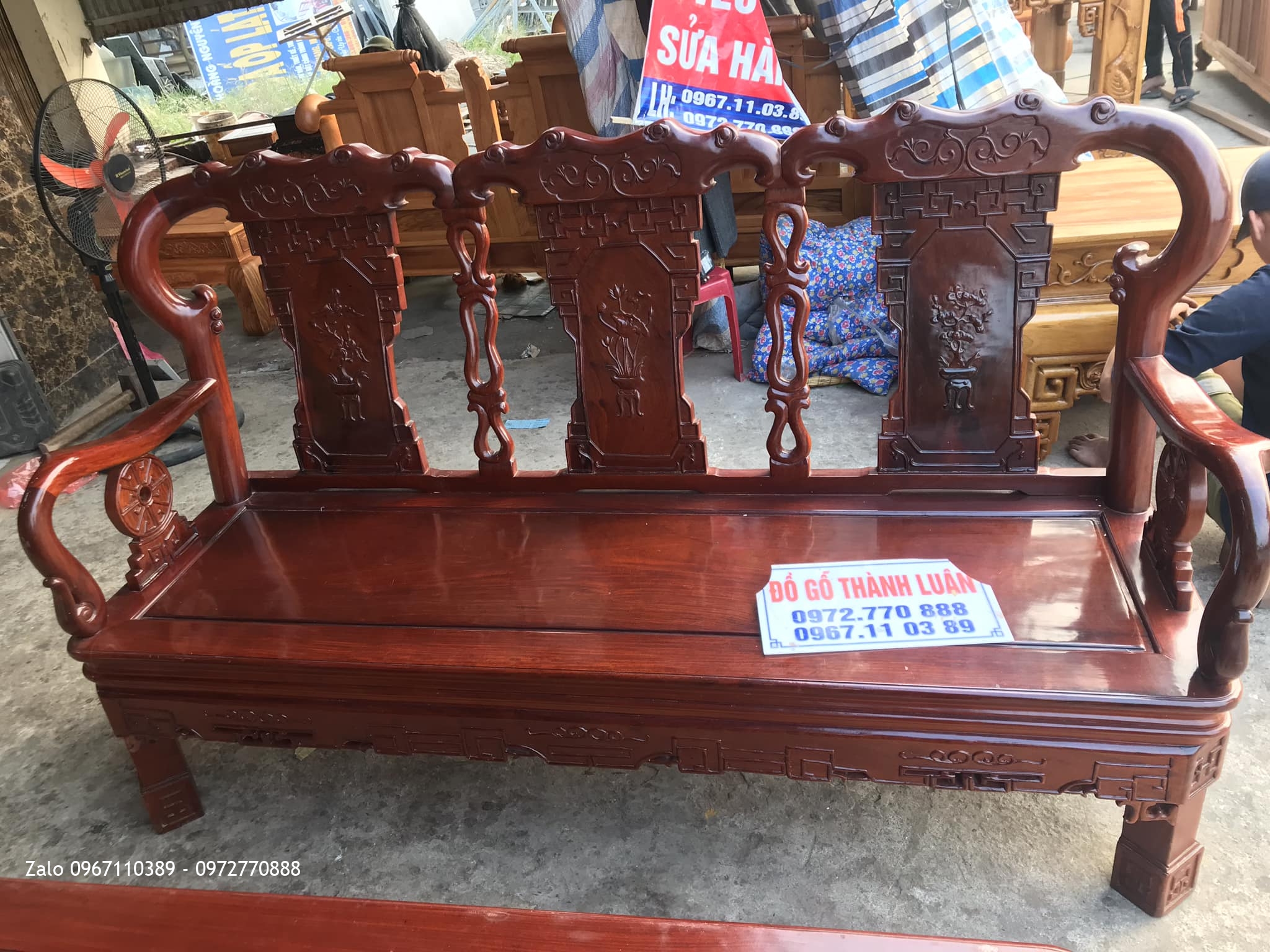 Bộ Bàn Ghế Quốc Triện Gỗ Hương Đỏ Lào Tay 8 Gồm 6 Món (Hàng Tái Sử Dụng).