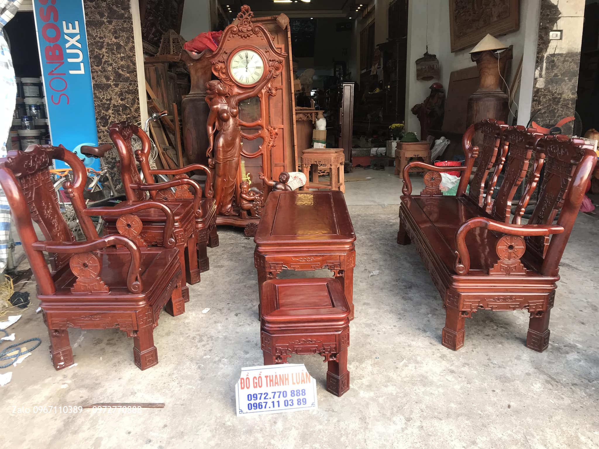 Bộ Bàn Ghế Quốc Triện Gỗ Hương Đỏ Lào Tay 8 Gồm 6 Món (Hàng Tái Sử Dụng)