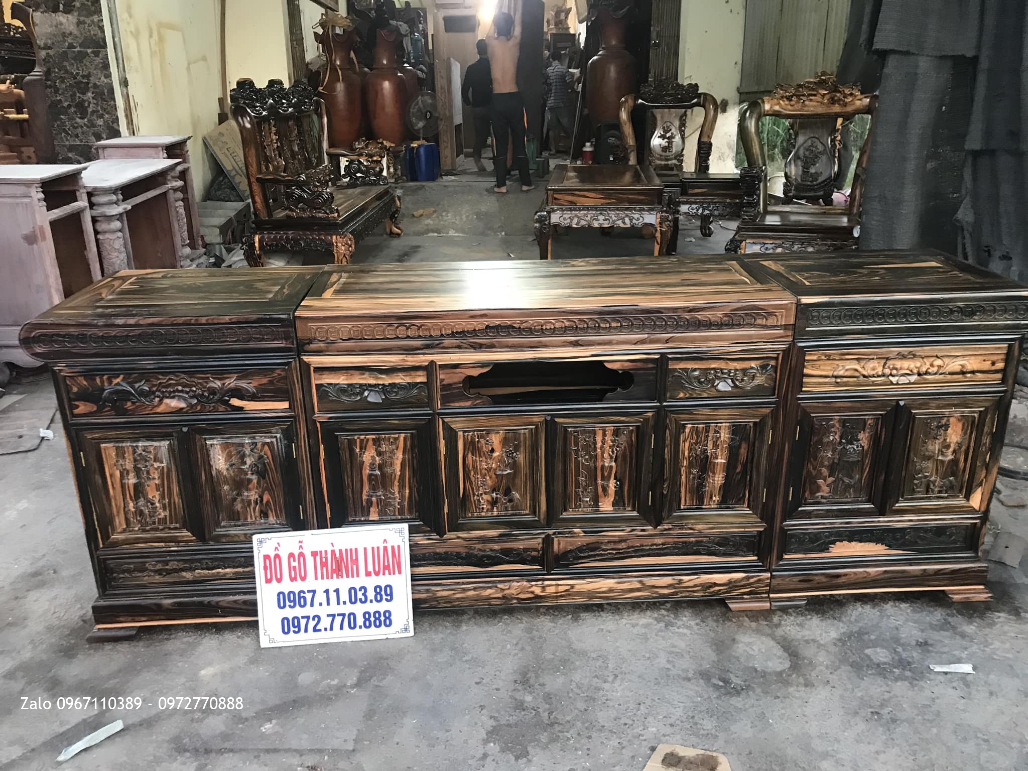 Bộ Bàn Ghế Minh Nghê Gỗ Mun, Kệ Tivi. Khách Hàng TPHCM,.