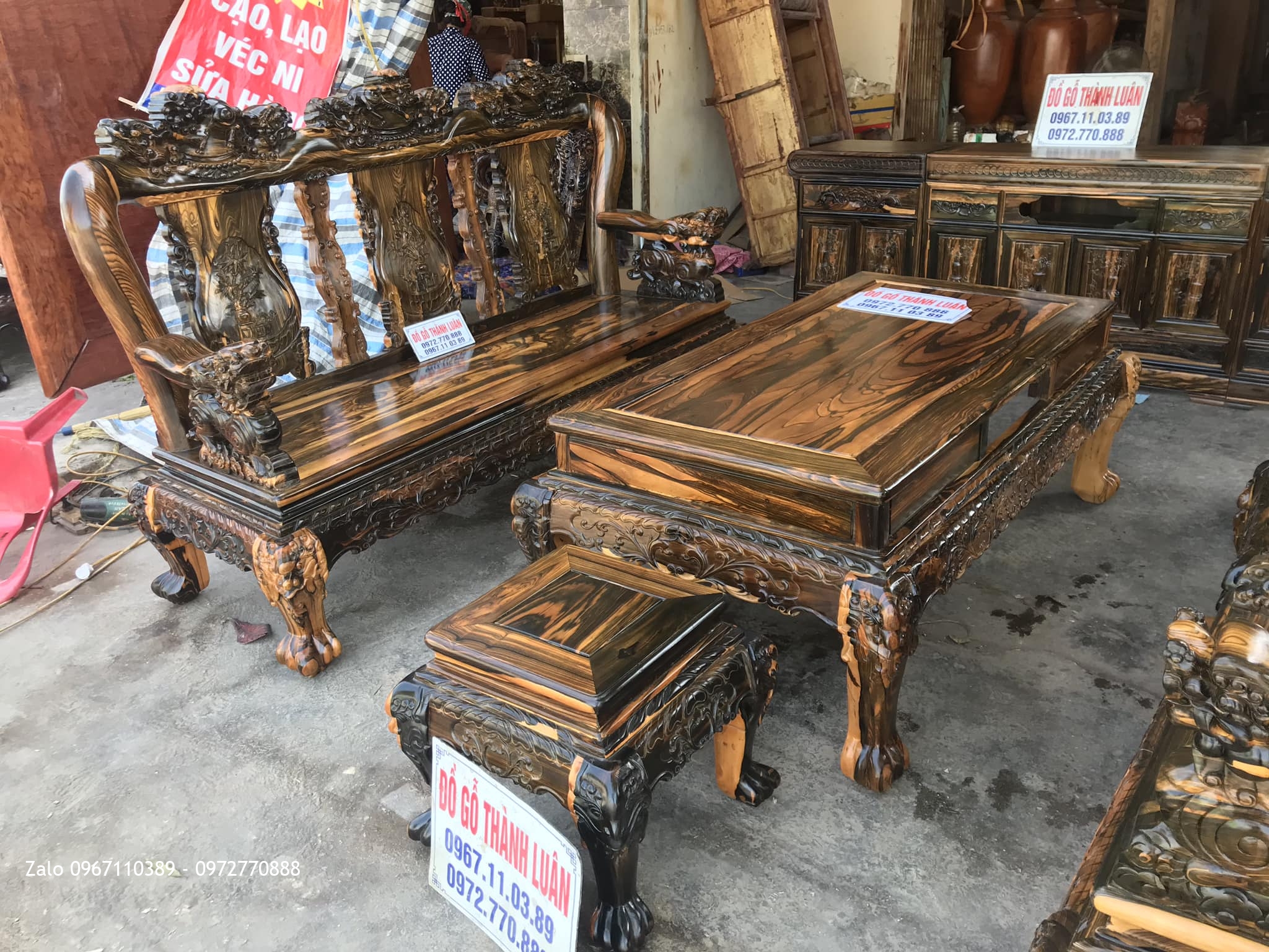 Bộ Bàn Ghế Minh Nghê Gỗ Mun, Kệ Tivi. Khách Hàng TPHCM,