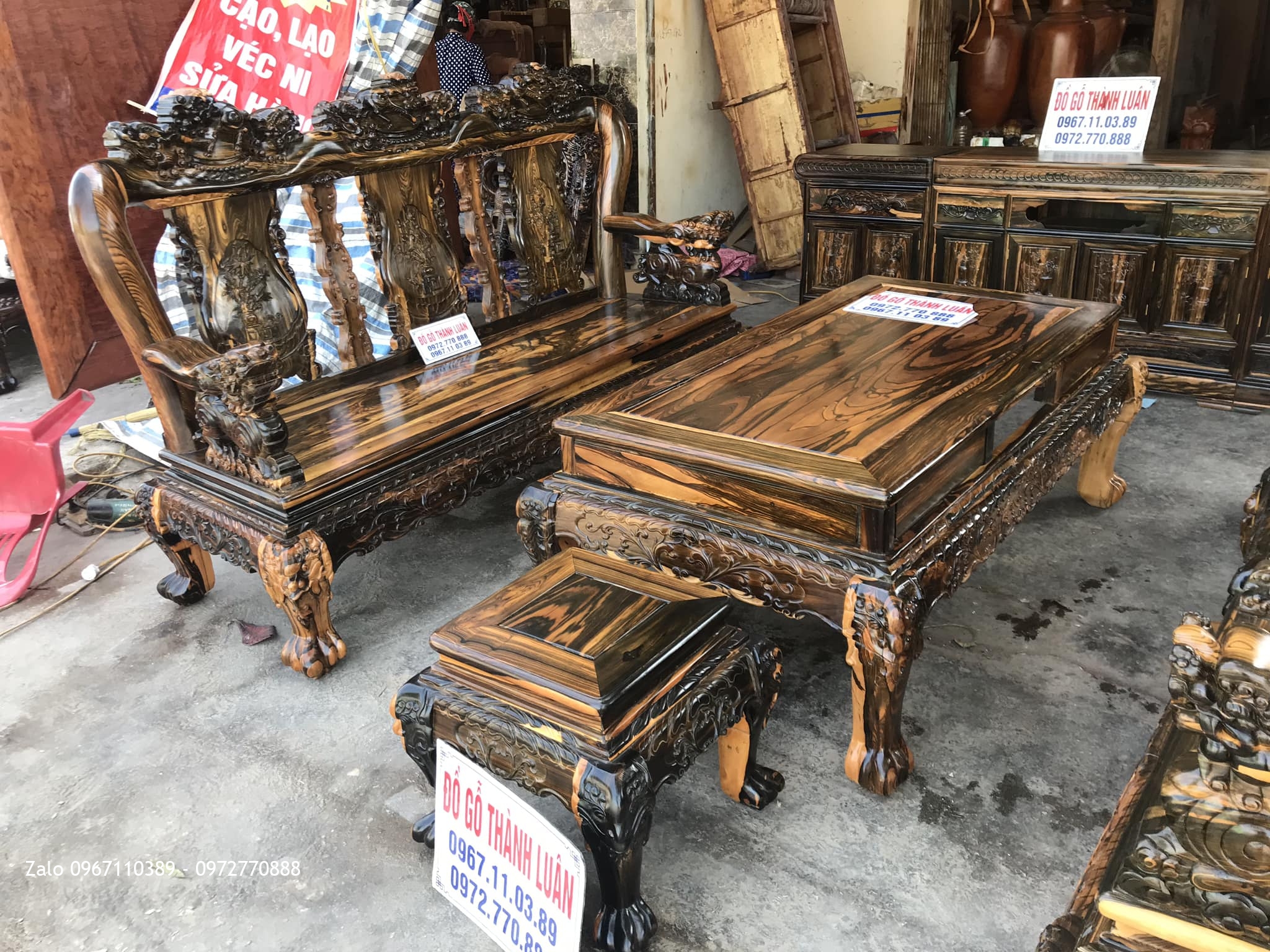 Bộ Bàn Ghế Minh Nghê Gỗ Mun, Kệ Tivi. Khách Hàng TPHCM.