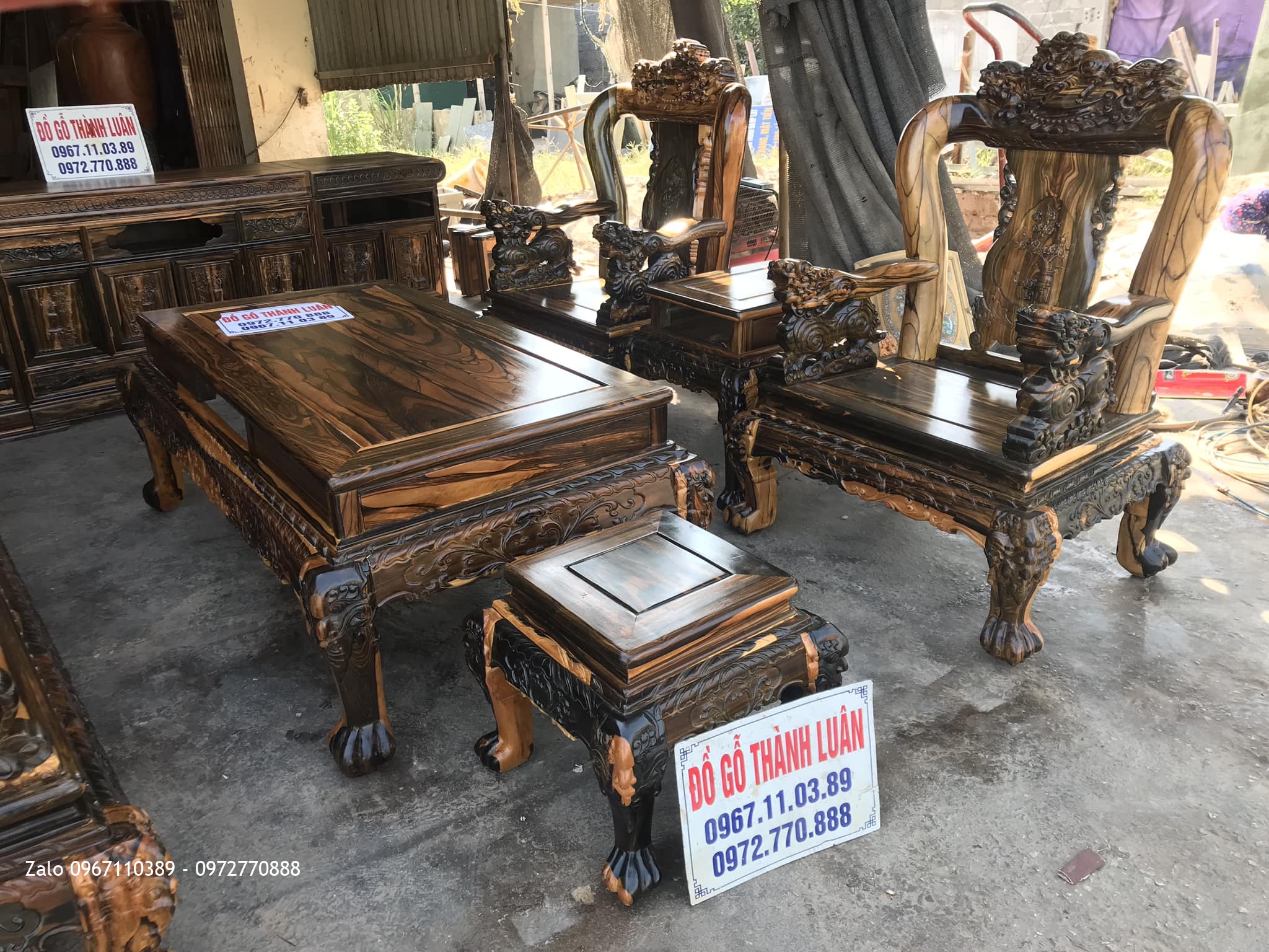 Bộ Bàn Ghế Minh Nghê Gỗ Mun, Kệ Tivi. Khách Hàng TPHCM.