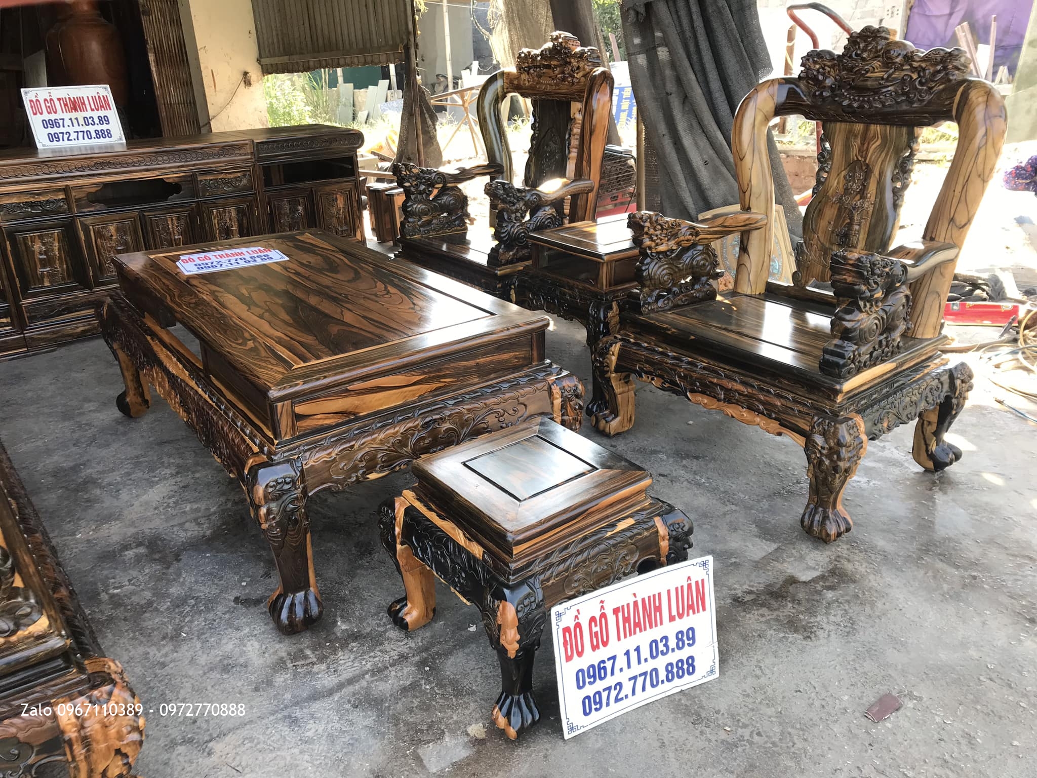 Bộ Bàn Ghế Minh Nghê Gỗ Mun, Kệ Tivi. Khách Hàng TPHCM.