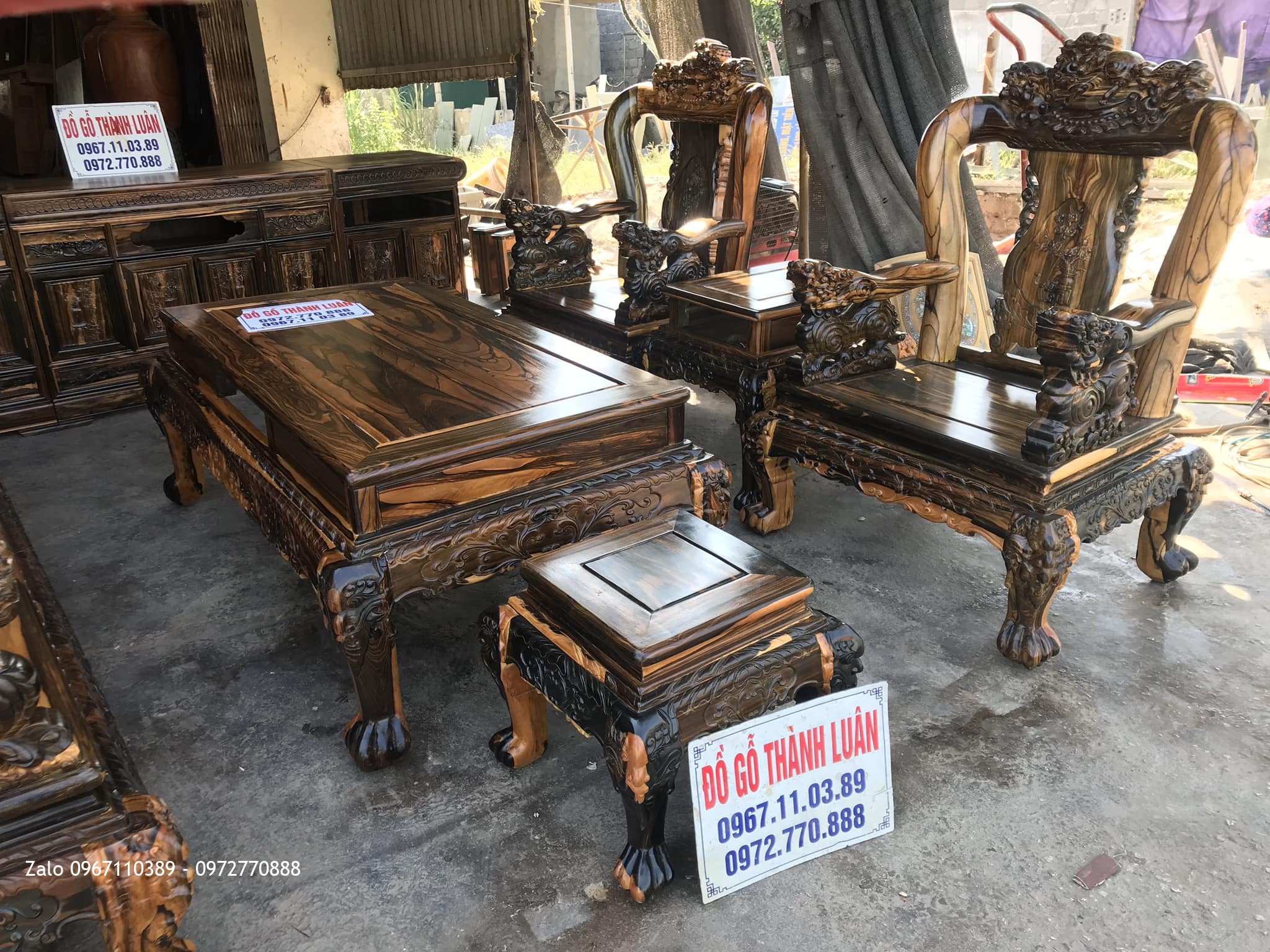 Bộ Bàn Ghế Minh Nghê Gỗ Mun, Kệ Tivi. Khách Hàng TPHCM.