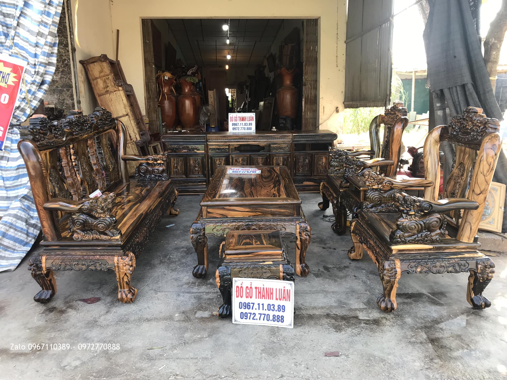 Bộ Bàn Ghế Minh Nghê Gỗ Mun, Kệ Tivi. Khách Hàng TPHCM