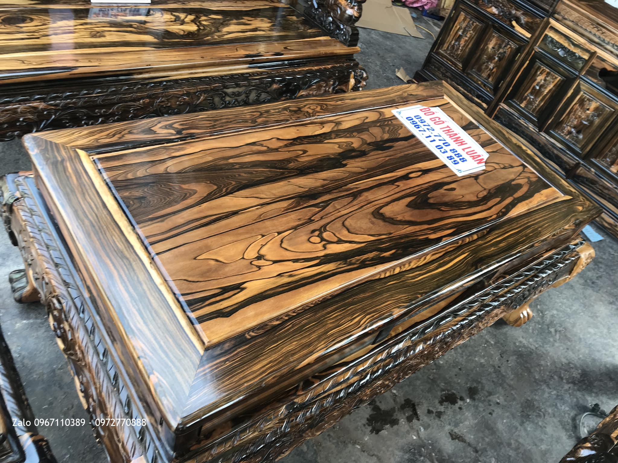 Bộ Bàn Ghế Minh Nghê Gỗ Mun, Kệ Tivi. Khách Hàng TPHCM::