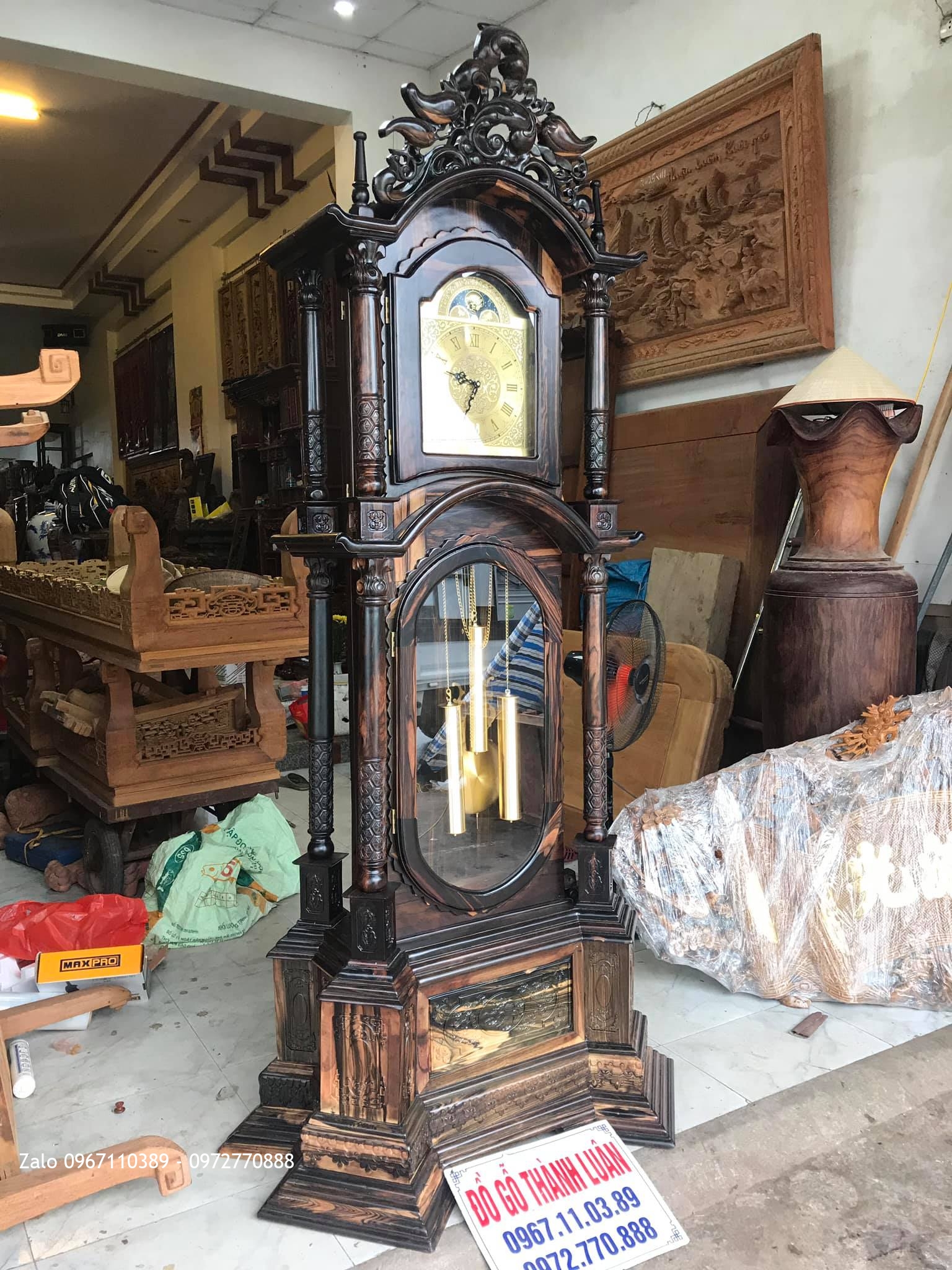 ồng Hồ 8 Cột Gỗ Mun Siêu Víp. Anh Chí Vũng Tàu