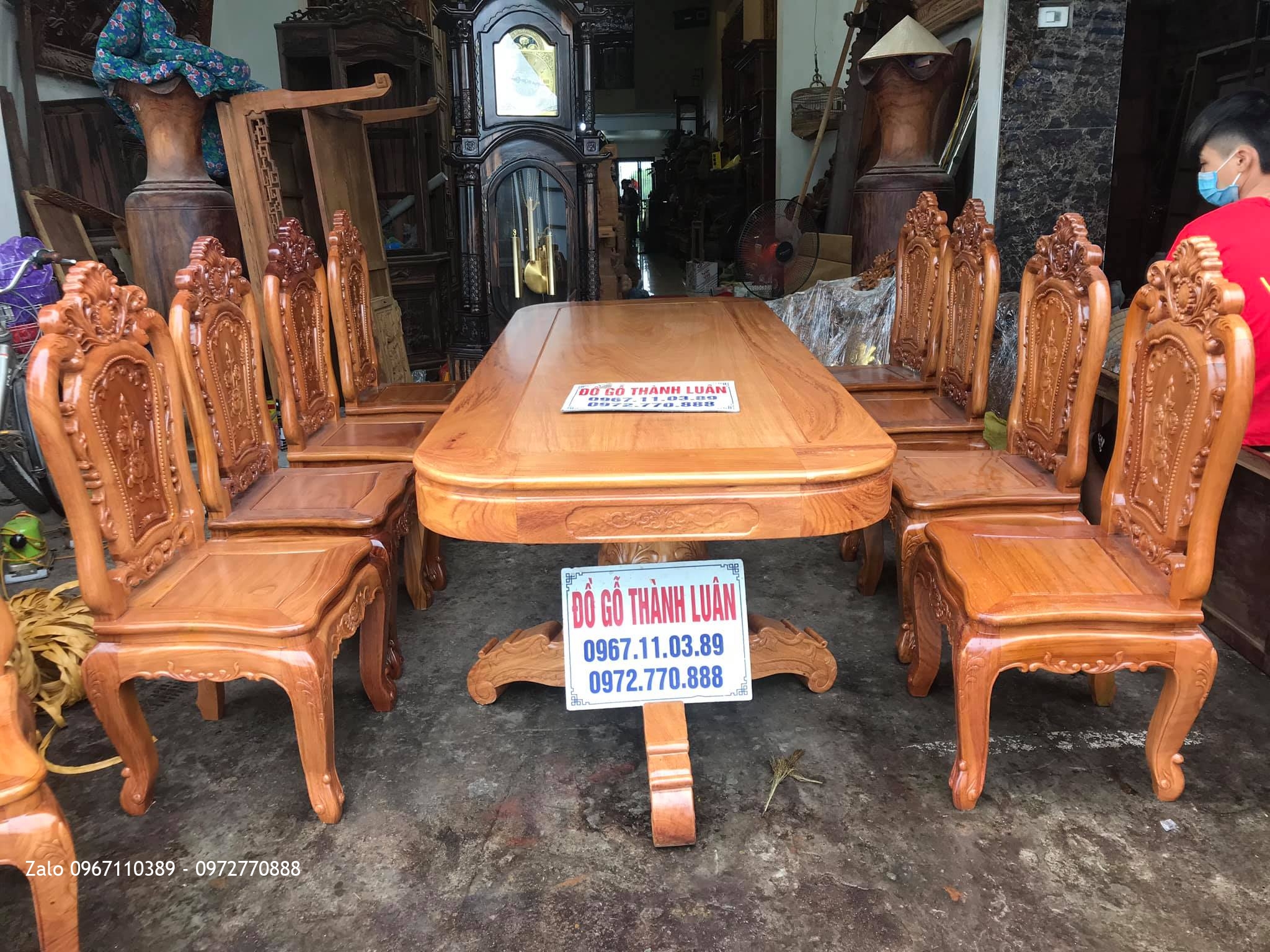 Bộ Bàn Ghế Ăn Mẫu Hoa Lan Tây Gỗ Gõ Đỏ. Anh Chí Vũng Tàu.