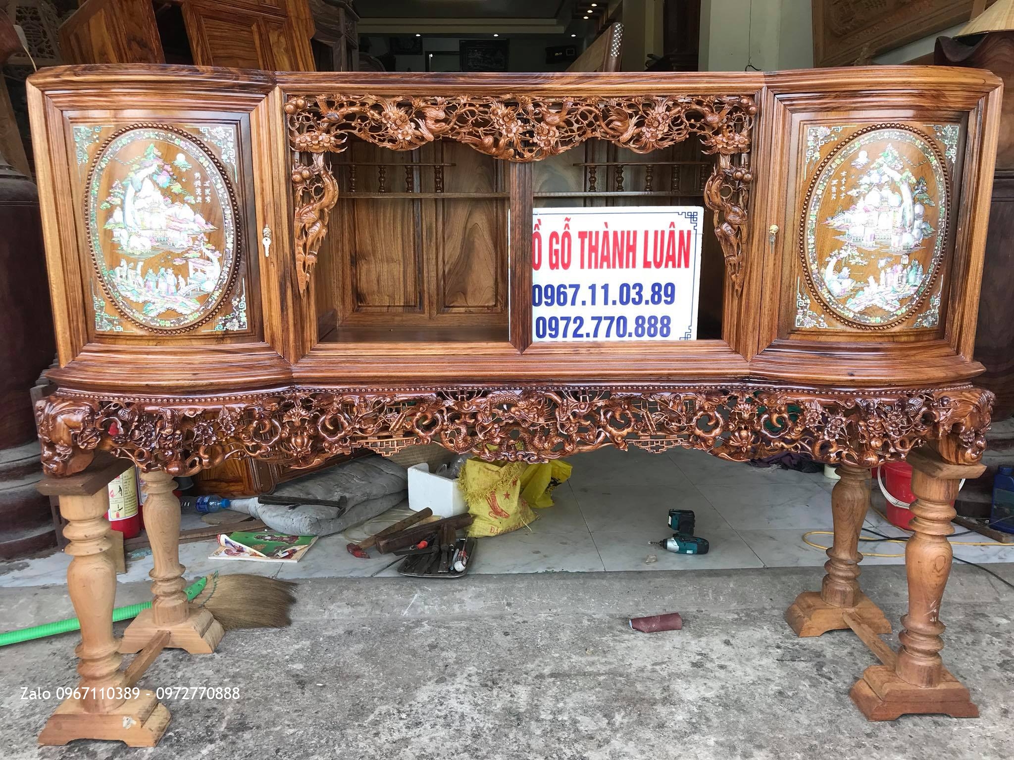 Tủ Chè Gỗ Gụ Ta Quảng Bình Víp. Bệ Bát Tiên, Lèo Mai Điểu. Khách Hưng Yên