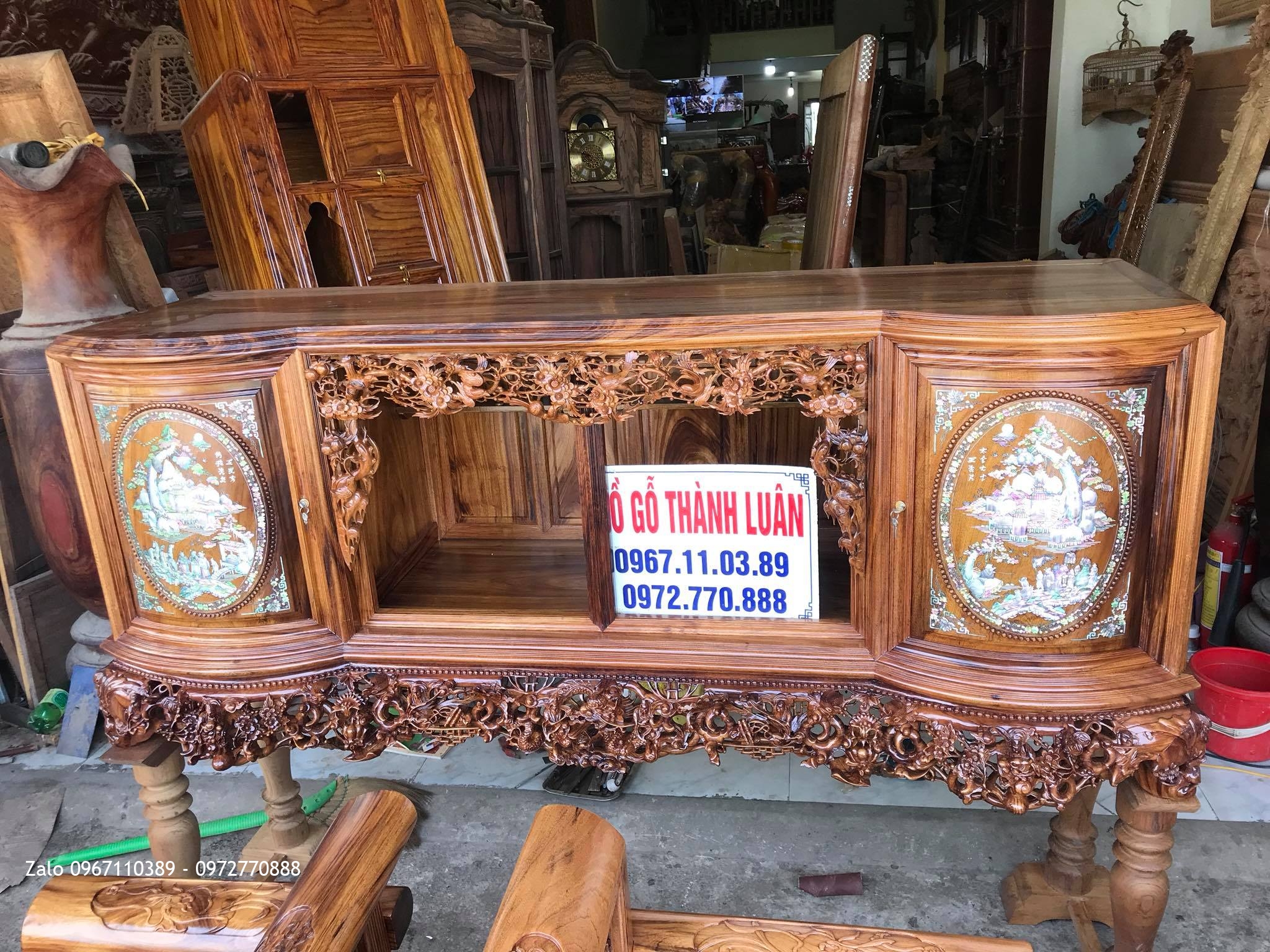 Tủ Chè Gỗ Gụ Ta Quảng Bình Víp. Bệ Bát Tiên, Lèo Mai Điểu. Khách Hưng Yên: