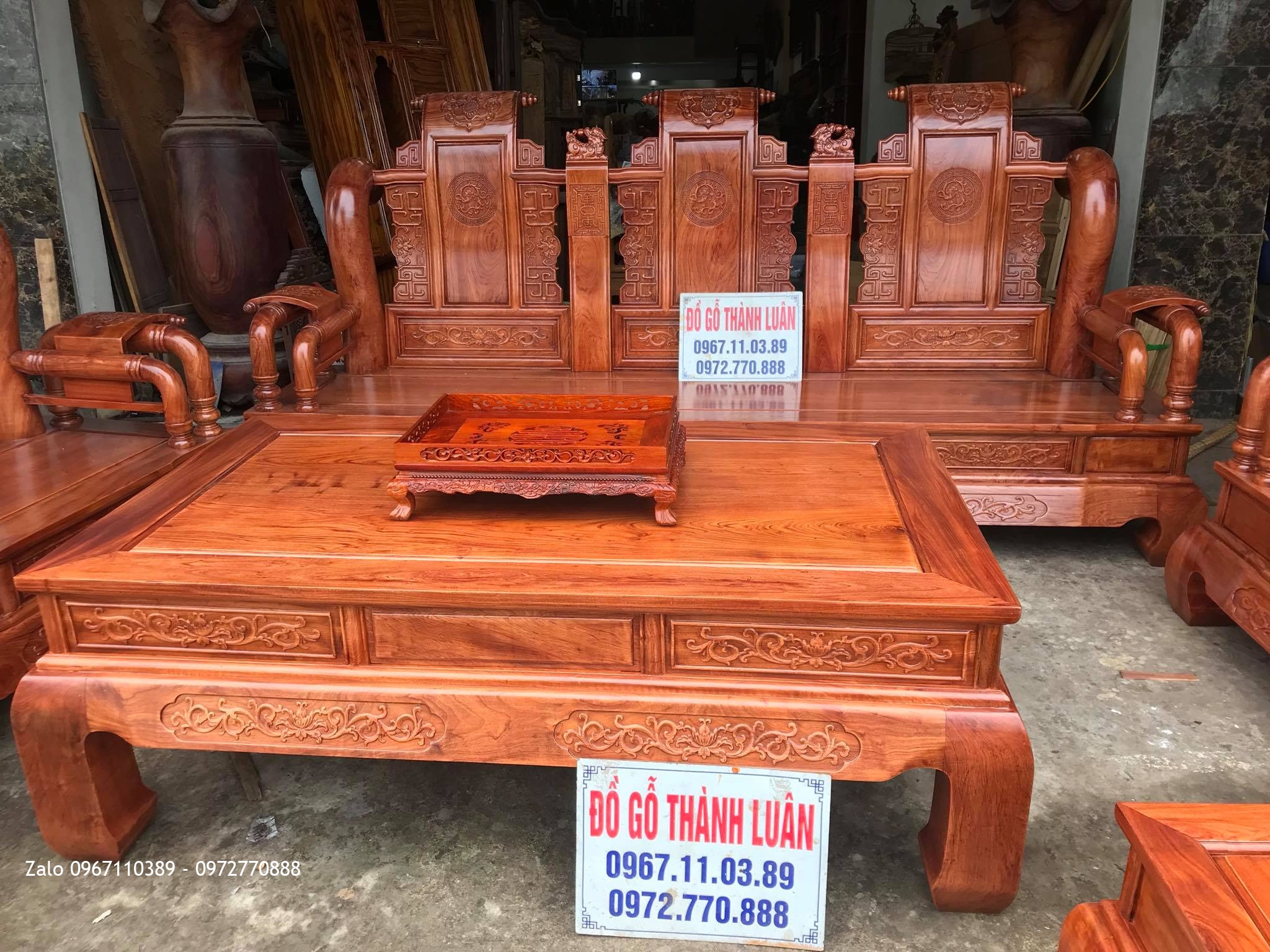 Bộ Bàn Ghế Tần Thuỷ Hoàng Cột 14 Vip, Chú Trắng Hưng Yên.