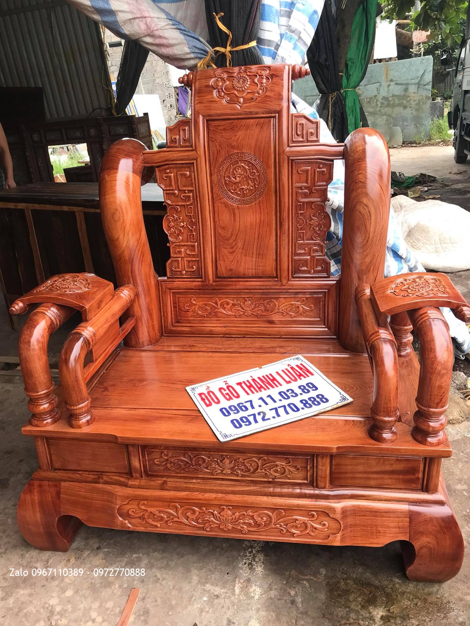 Bộ Bàn Ghế Tần Thuỷ Hoàng Cột 14 Vip, Chú Trắng Hưng Yên::