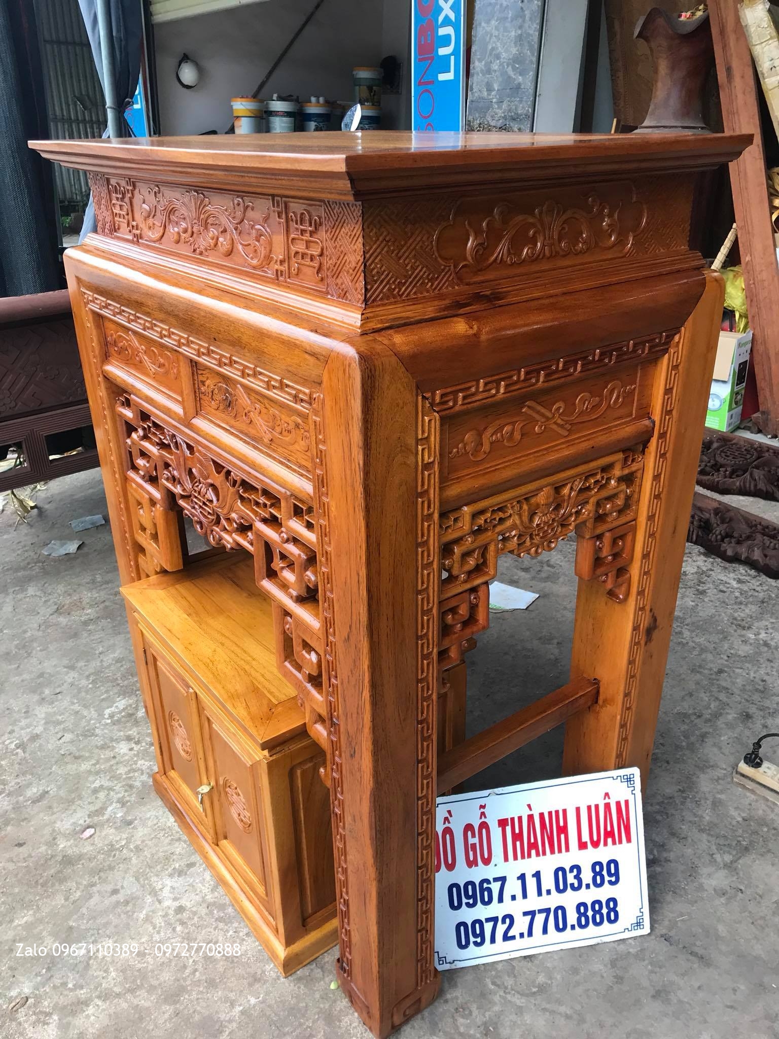 Cặp Ban Thờ Triện Và Tủ Gầm Gỗ Gụ. A Tuấn Định Công HN.