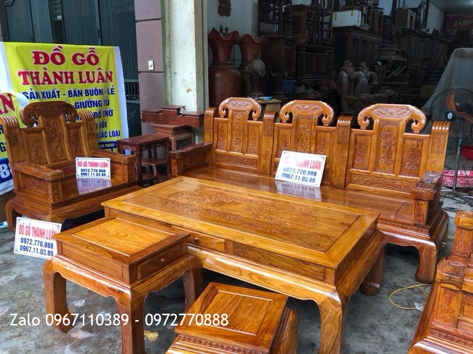Bộ Ghế Như Ý Đầu Voi Gỗ Hương Vân,