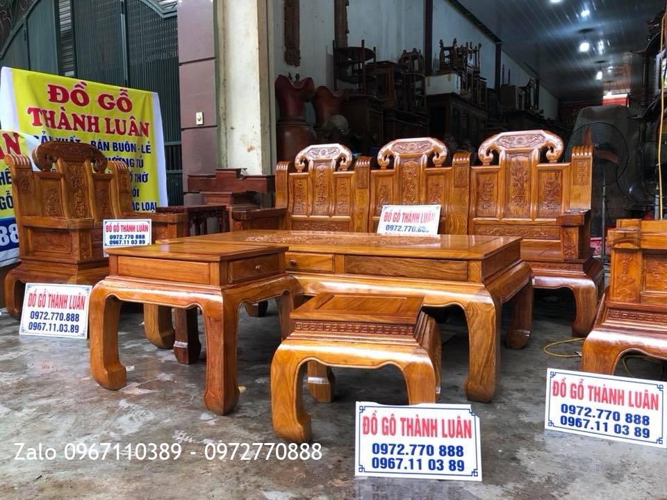 Bộ Ghế Như Ý Đầu Voi Gỗ Hương Vân::