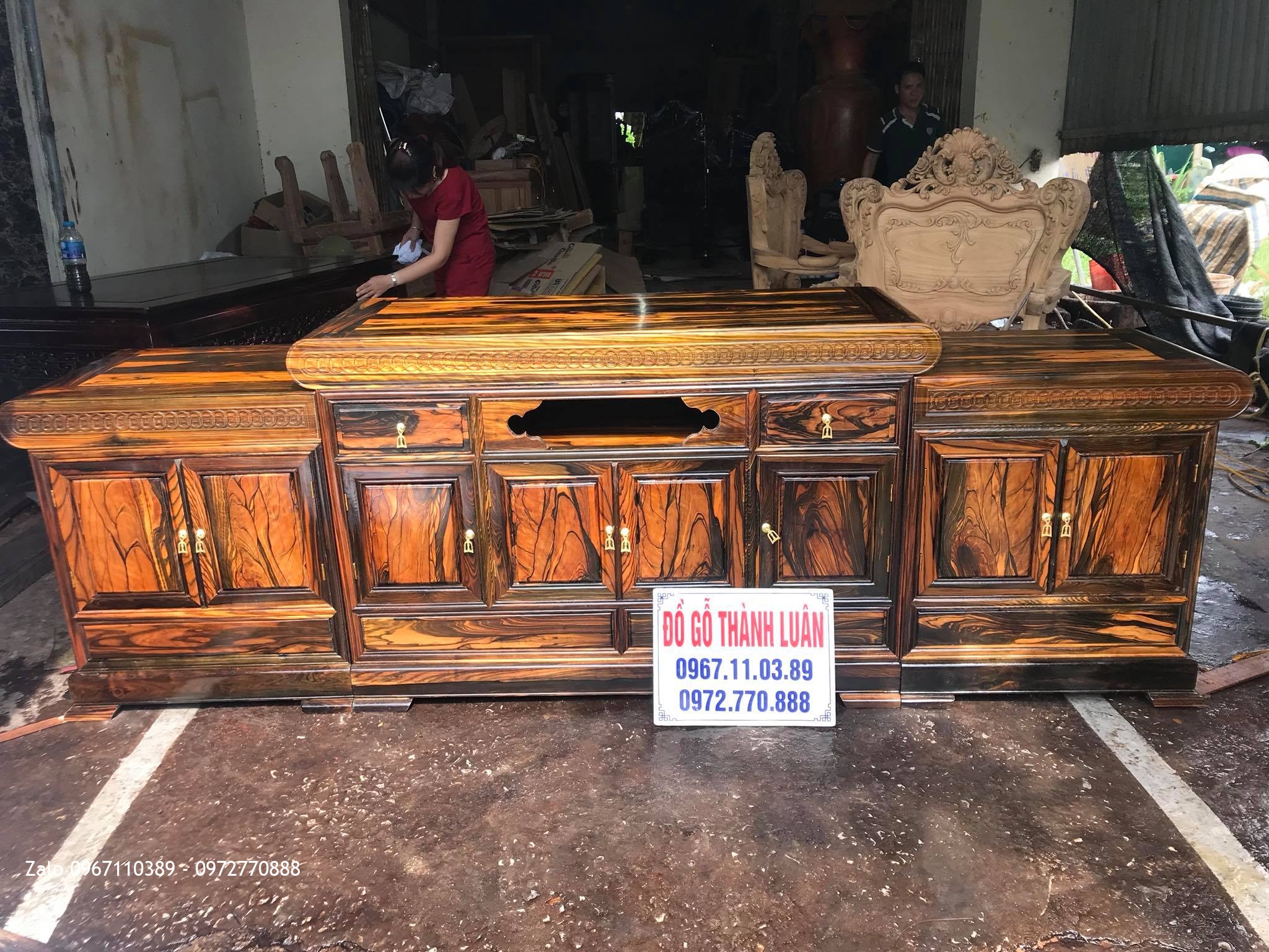 Kệ Tivi Kiểu Mõ Đồng Tiền Gỗ Mun Cánh Trơn 2m6, A Cương - Thanh Oai, Hà Nội