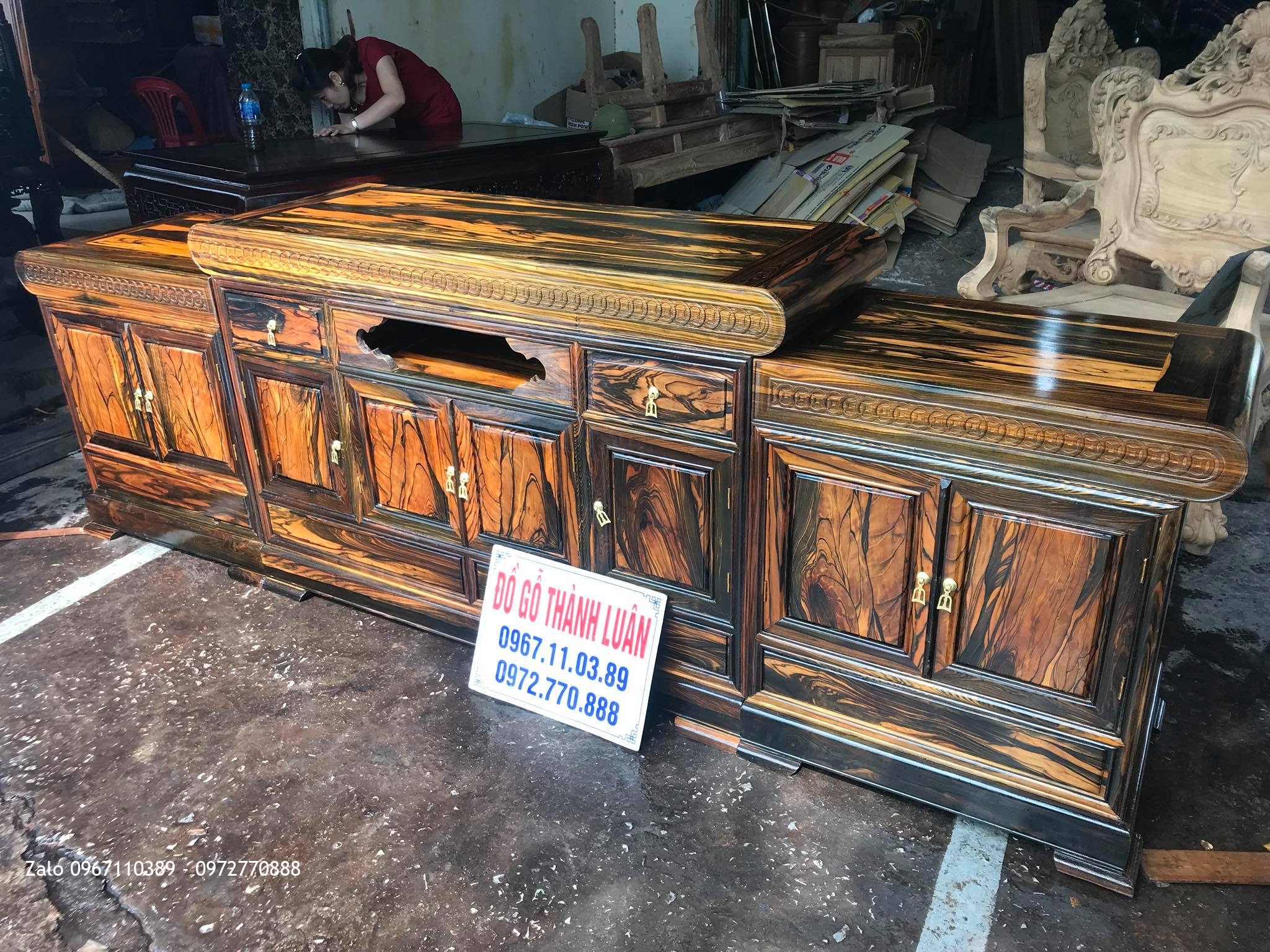 Kệ Tivi Kiểu Mõ Đồng Tiền Gỗ Mun Cánh Trơn 2m6, A Cương - Thanh Oai, Hà Nội,