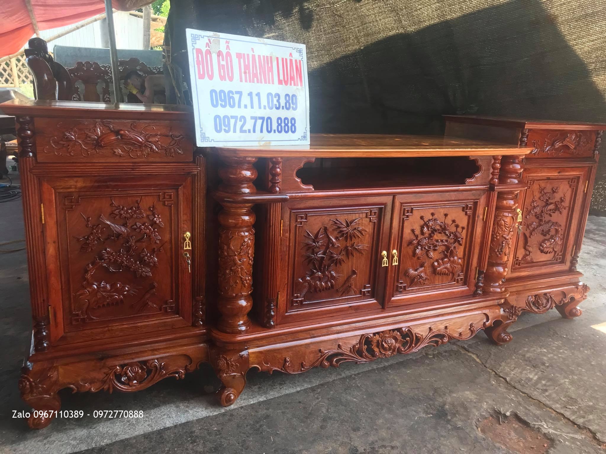 Giường Vòm Gỗ Gụ Và Kệ Tivi Gỗ Hương Đỏ Lào. Khách Thái Nguyên.