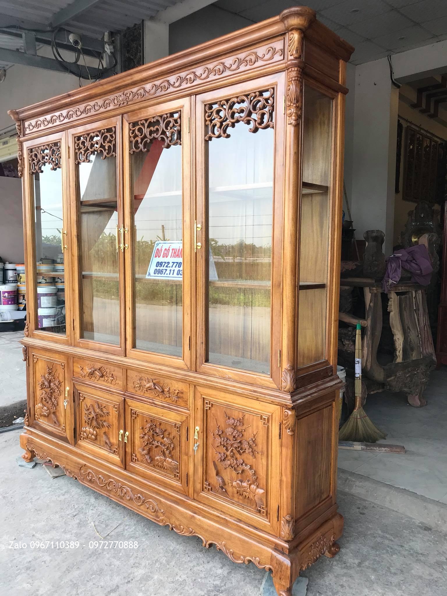 Tủ Rượu 4 Buồng 4 Cánh Đục Tay Gỗ Gụ. Khách Hà Nội.