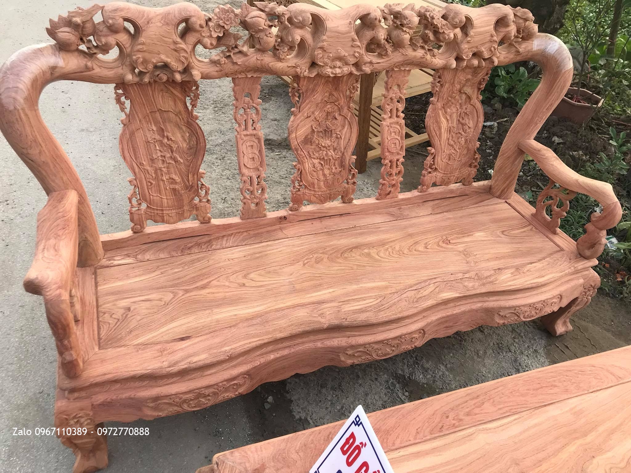 Bộ Ghế Minh Quốc Đào Chim Cột 10  Yếm Cong Gỗ Hương Đá Chọn Vân. 6 Món..