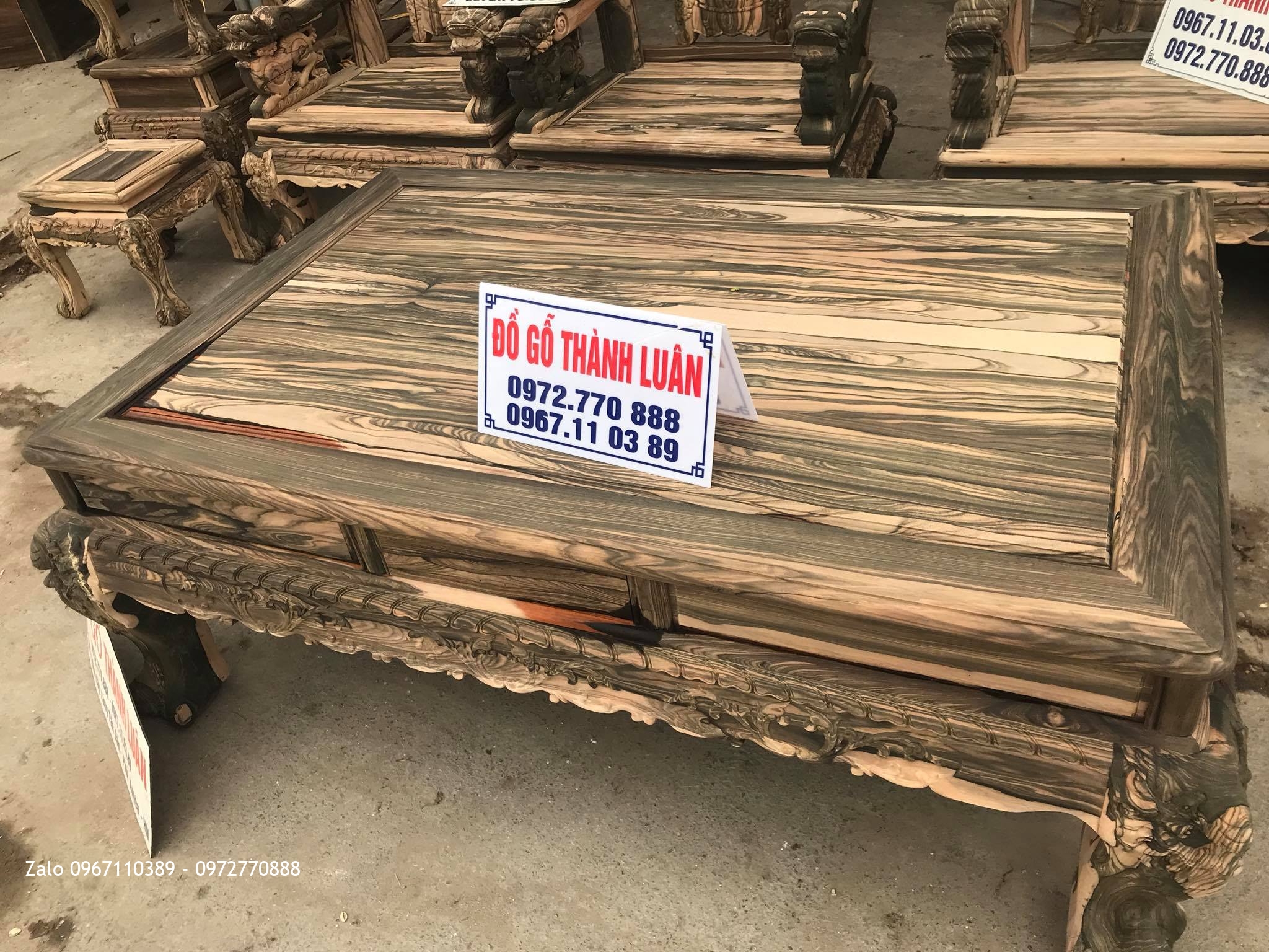 Bộ Ghế Minh Nghê Gỗ Mun Cột 12 Gồm 10 Món Gỗ Mun (VÍP), Khách Thái Bình