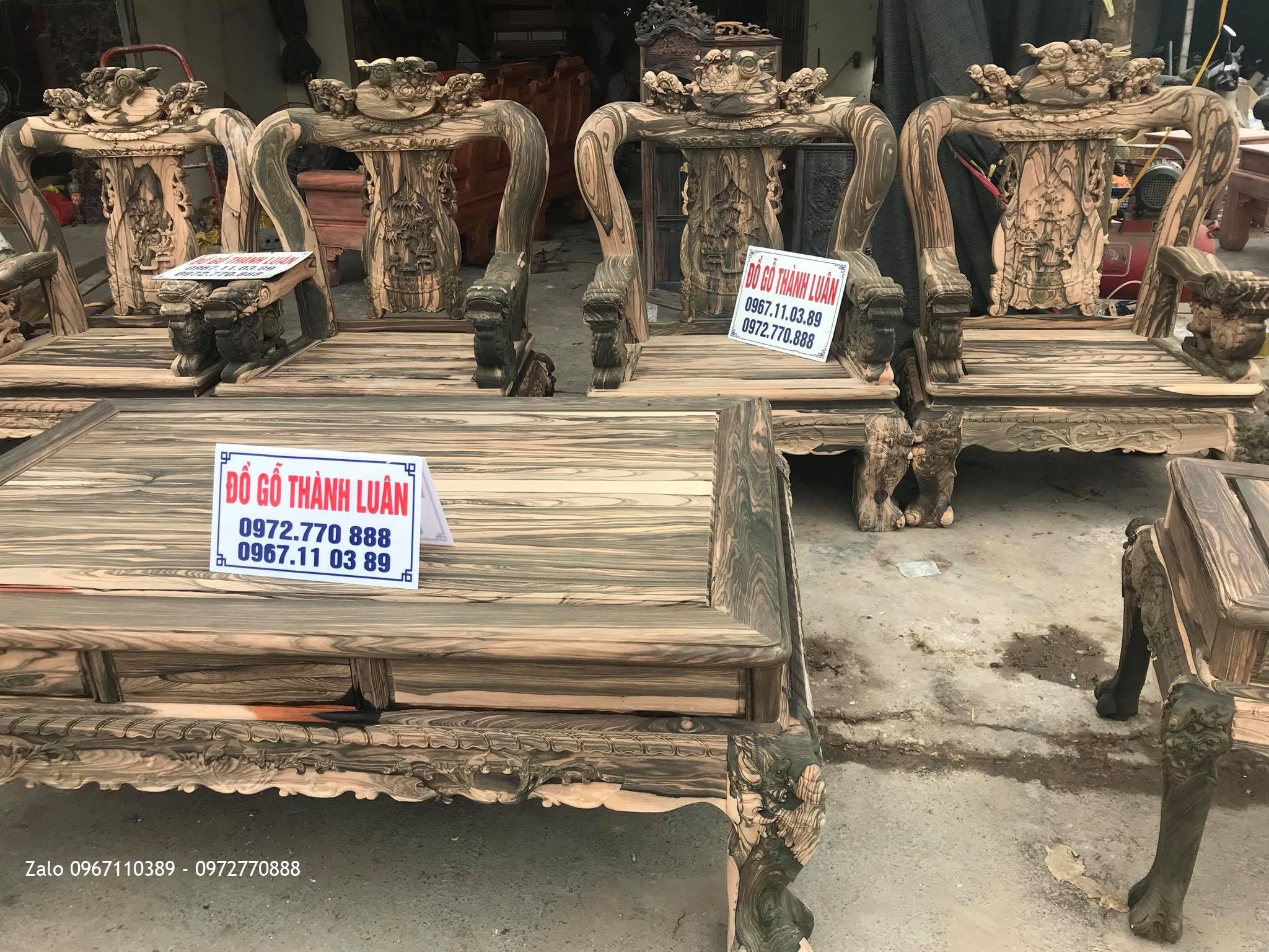 Bộ Ghế Minh Nghê Gỗ Mun Cột 12 Gồm 10 Món Gỗ Mun (VÍP), Khách Thái Bình.