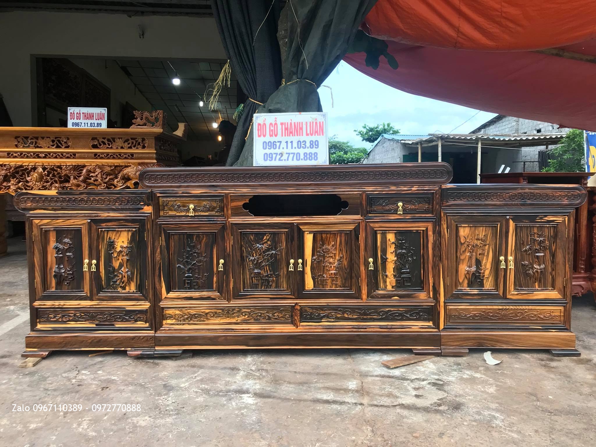 Kệ Tivi Gỗ Mun Kiểu Mõ Đồng Tiền Gỗ Mun 2m6, A Tình - Long Biên Hà Nội