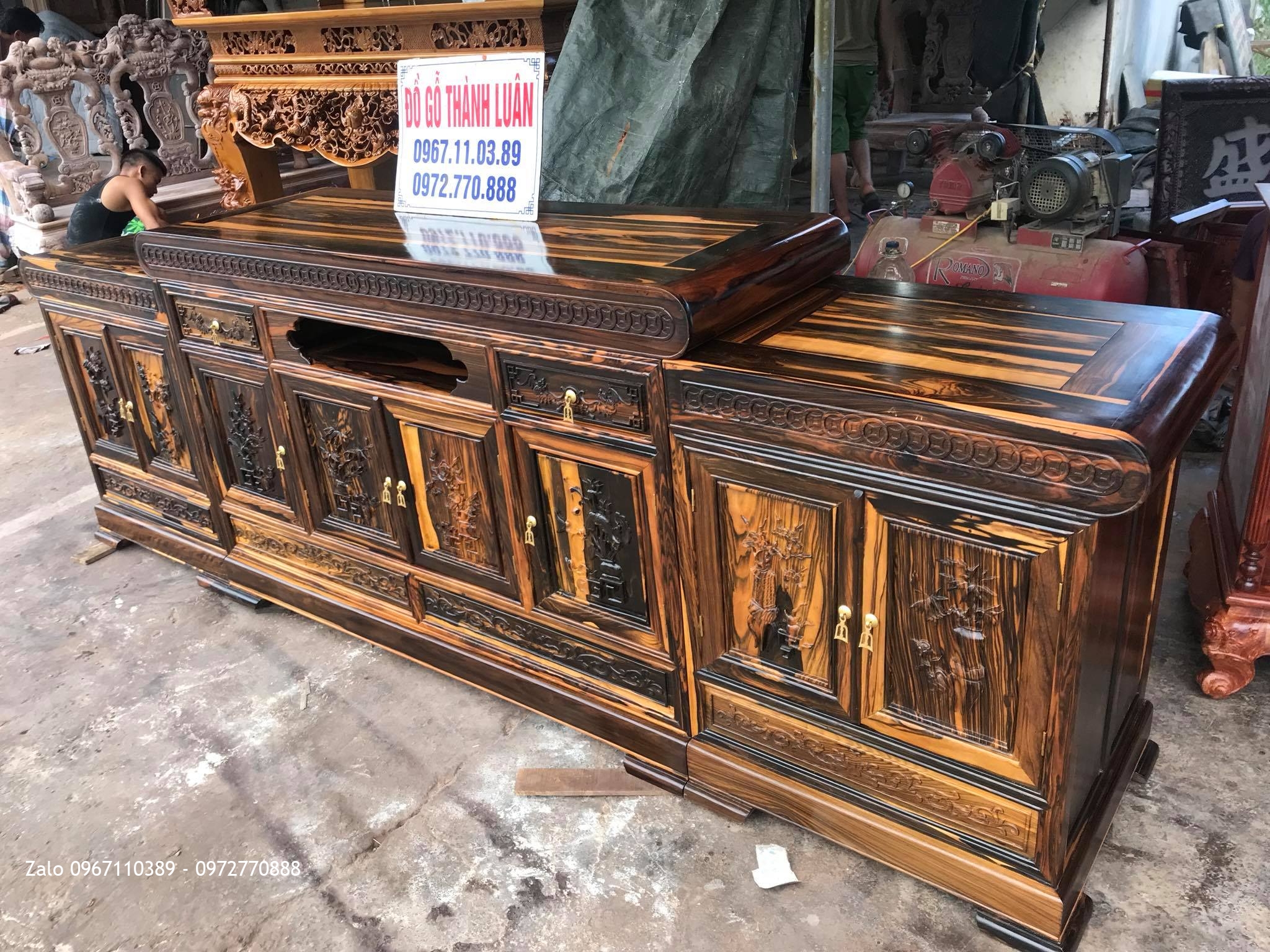 Kệ Tivi Gỗ Mun Kiểu Mõ Đồng Tiền Gỗ Mun 2m6, A Tình - Long Biên Hà Nội.