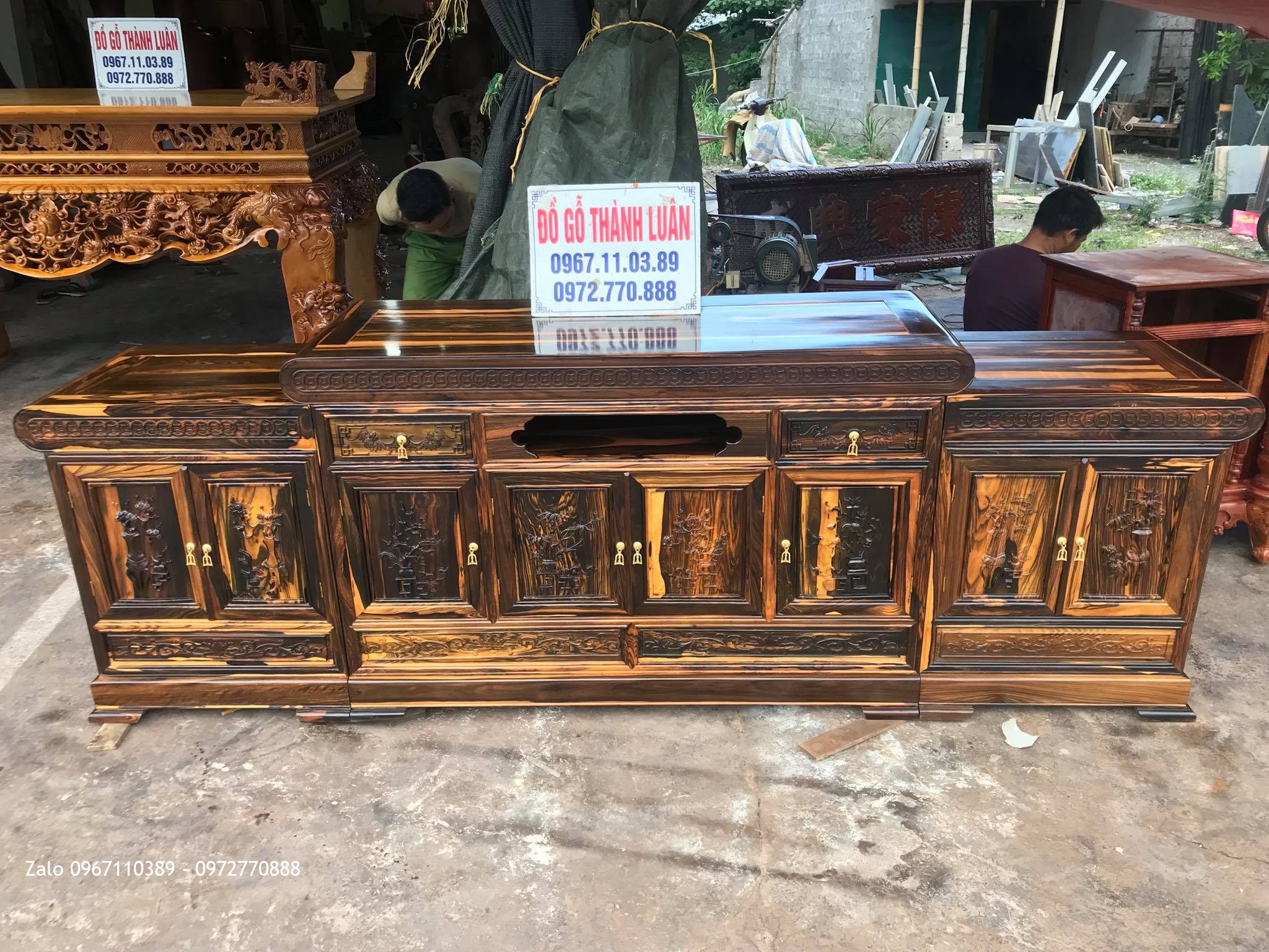 Kệ Tivi Gỗ Mun Kiểu Mõ Đồng Tiền Gỗ Mun 2m6, A Tình - Long Biên Hà Nội.