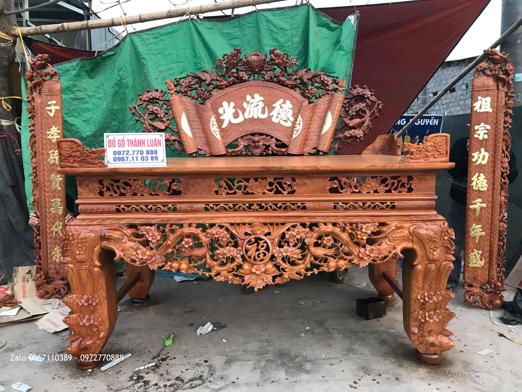 Sập Thờ Cuốn Thư Mai Điểu Gỗ Gõ Đỏ Vip, Khách Vĩnh Phúc.