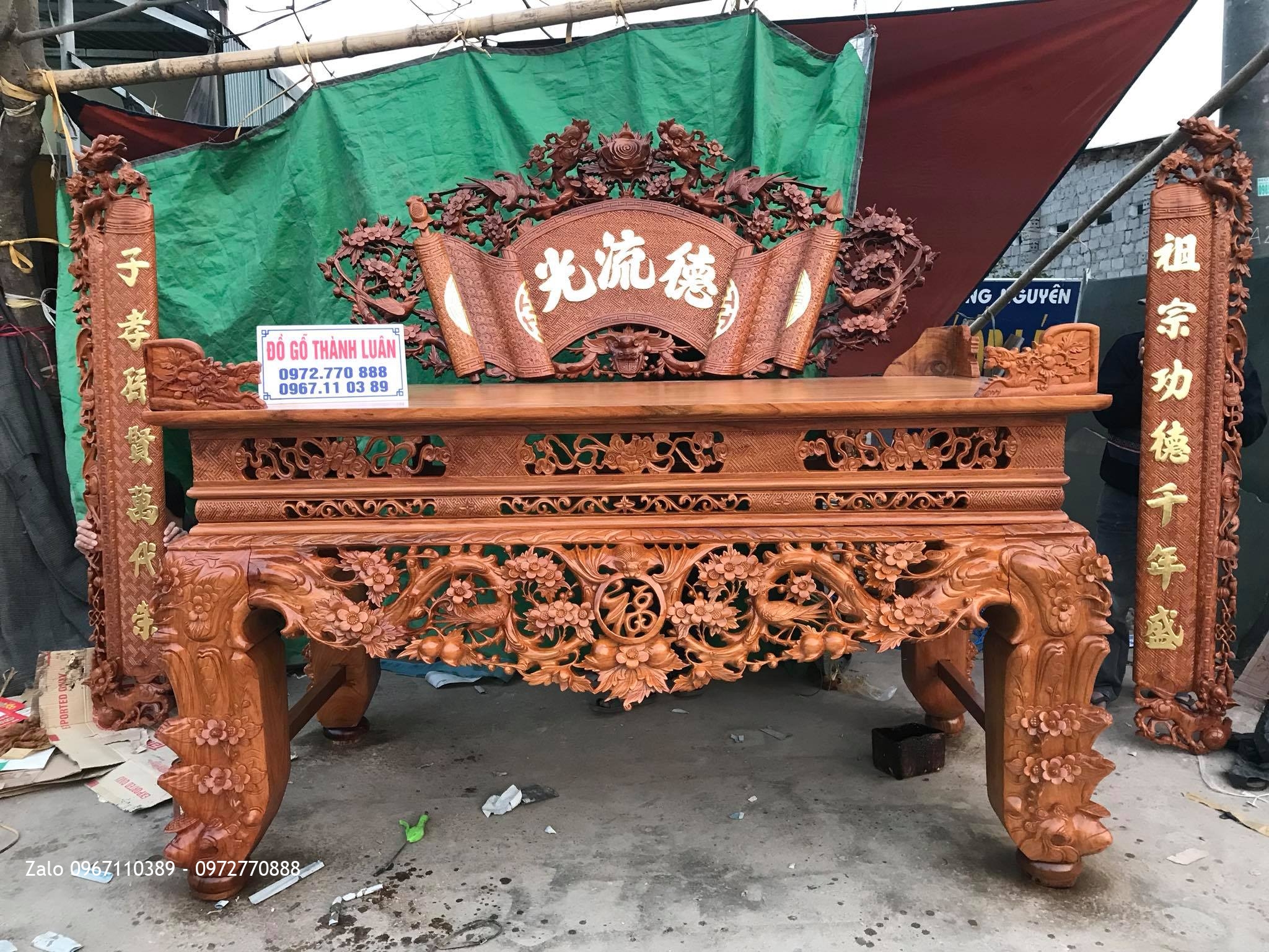 Sập Thờ Cuốn Thư Mai Điểu Gỗ Gõ Đỏ Vip, Khách Vĩnh Phúc.