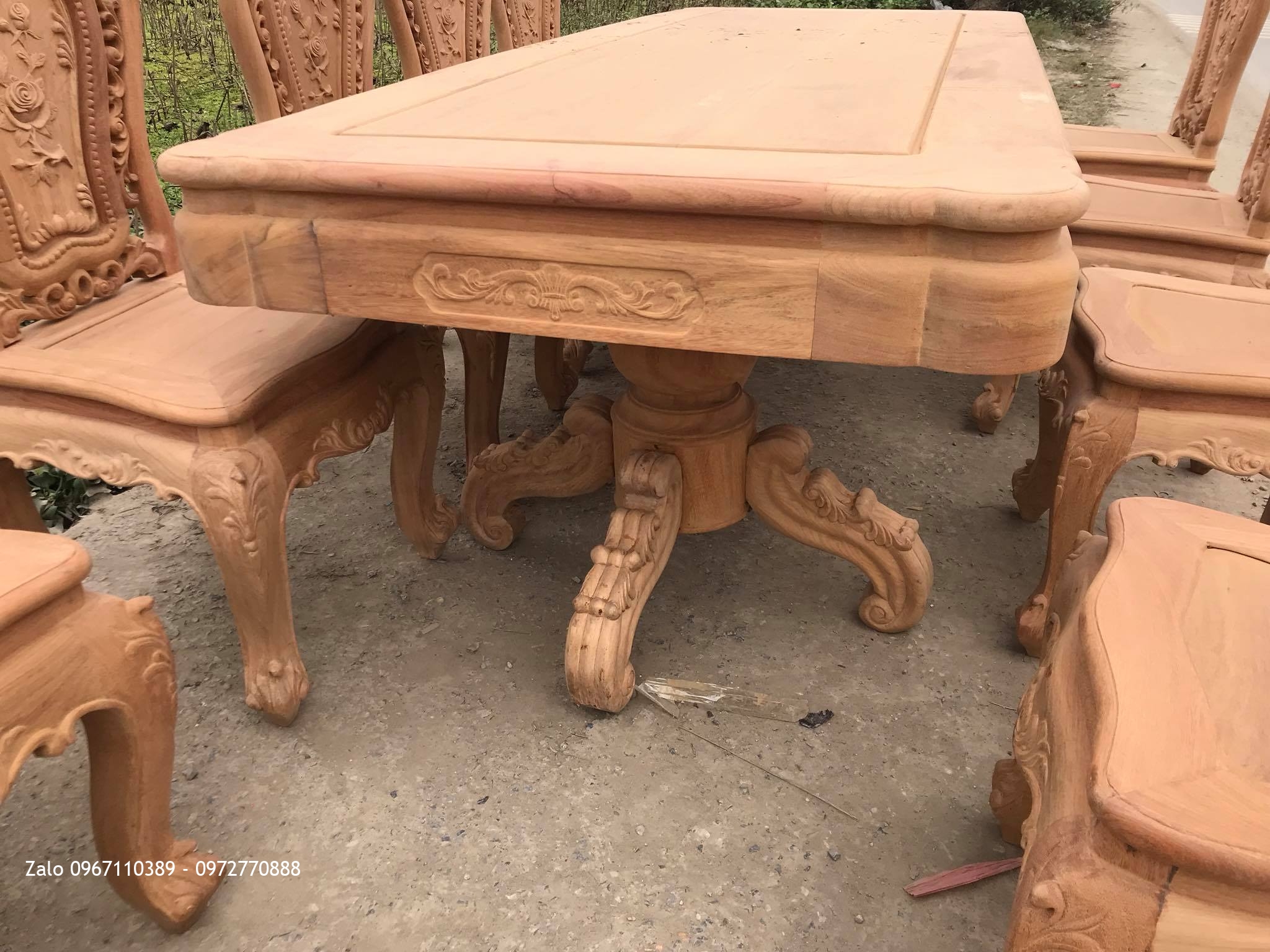 Bộ Bàn Ghế Ăn Mẫu Hoa Lan Tây Gỗ Gõ Đỏ Víp. A Tiến Bà Rịa Vũng Tàu.